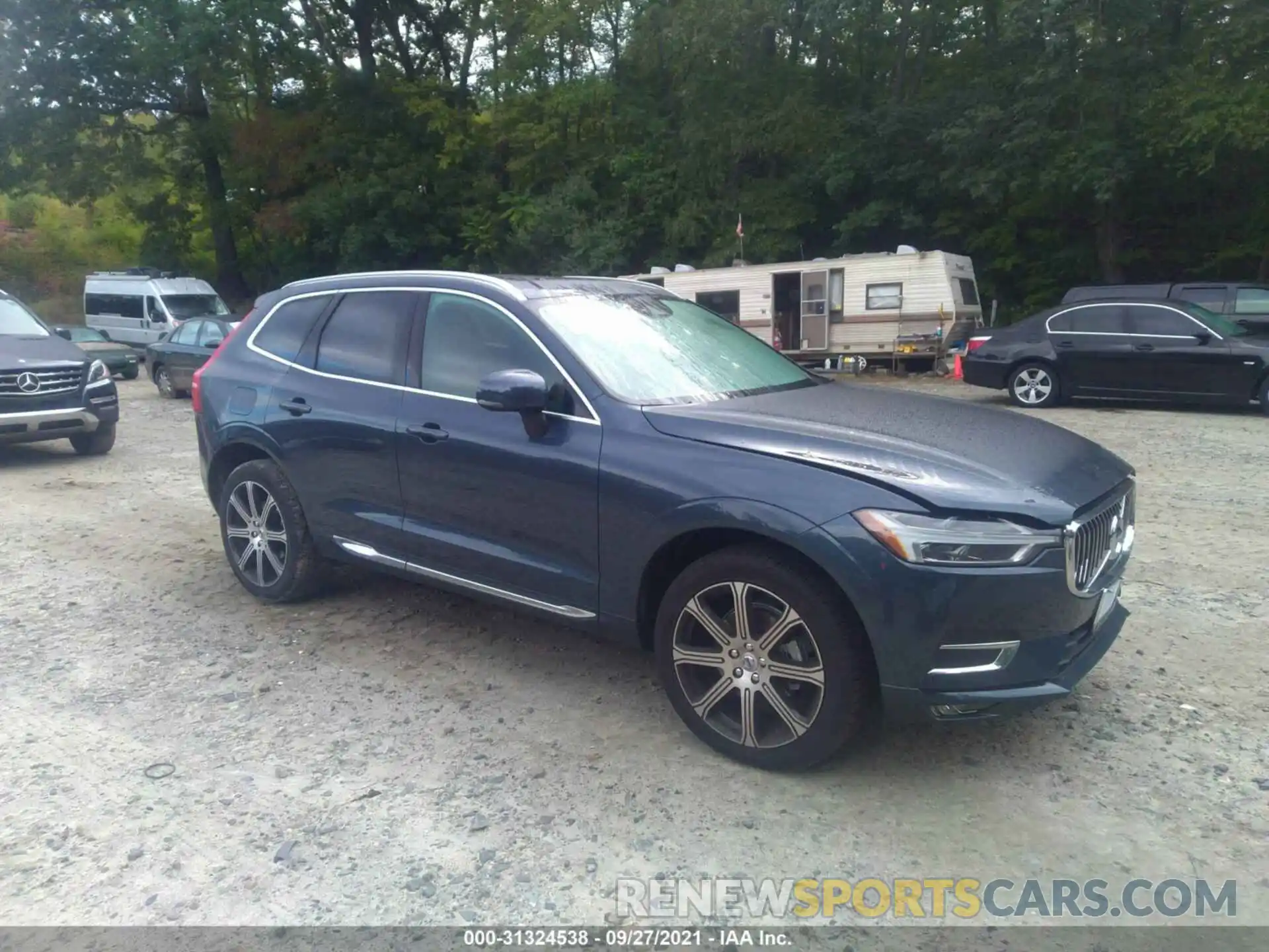 1 Photograph of a damaged car YV4102RL4M1695108 VOLVO XC60 2021