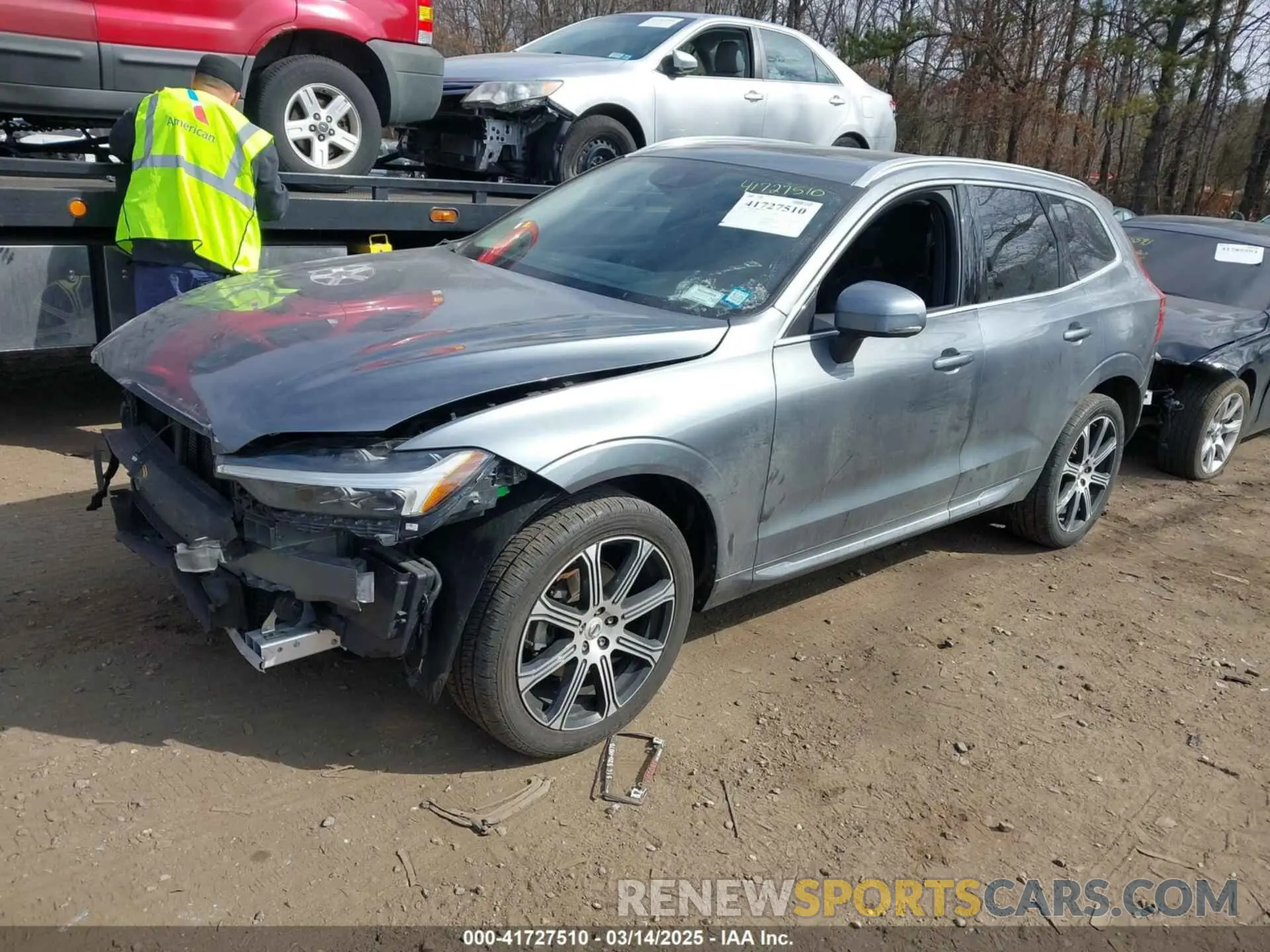 2 Photograph of a damaged car YV4102RL5M1810024 VOLVO XC60 2021