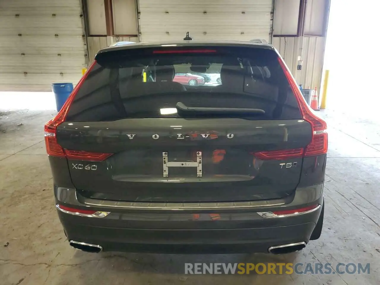 6 Photograph of a damaged car YV4102RL6M1887274 VOLVO XC60 2021