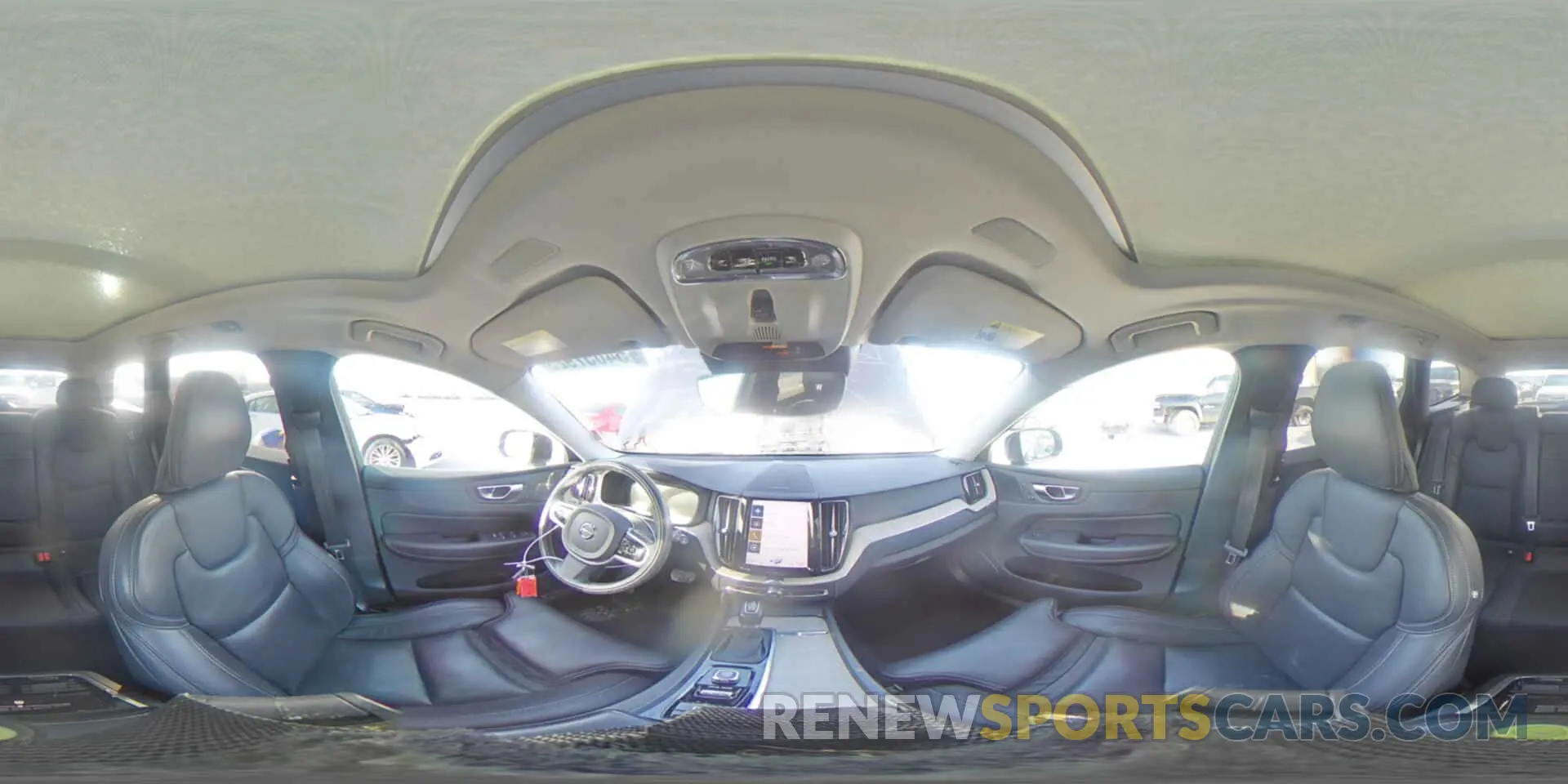15 Photograph of a damaged car YV4102RL8M1835127 VOLVO XC60 2021