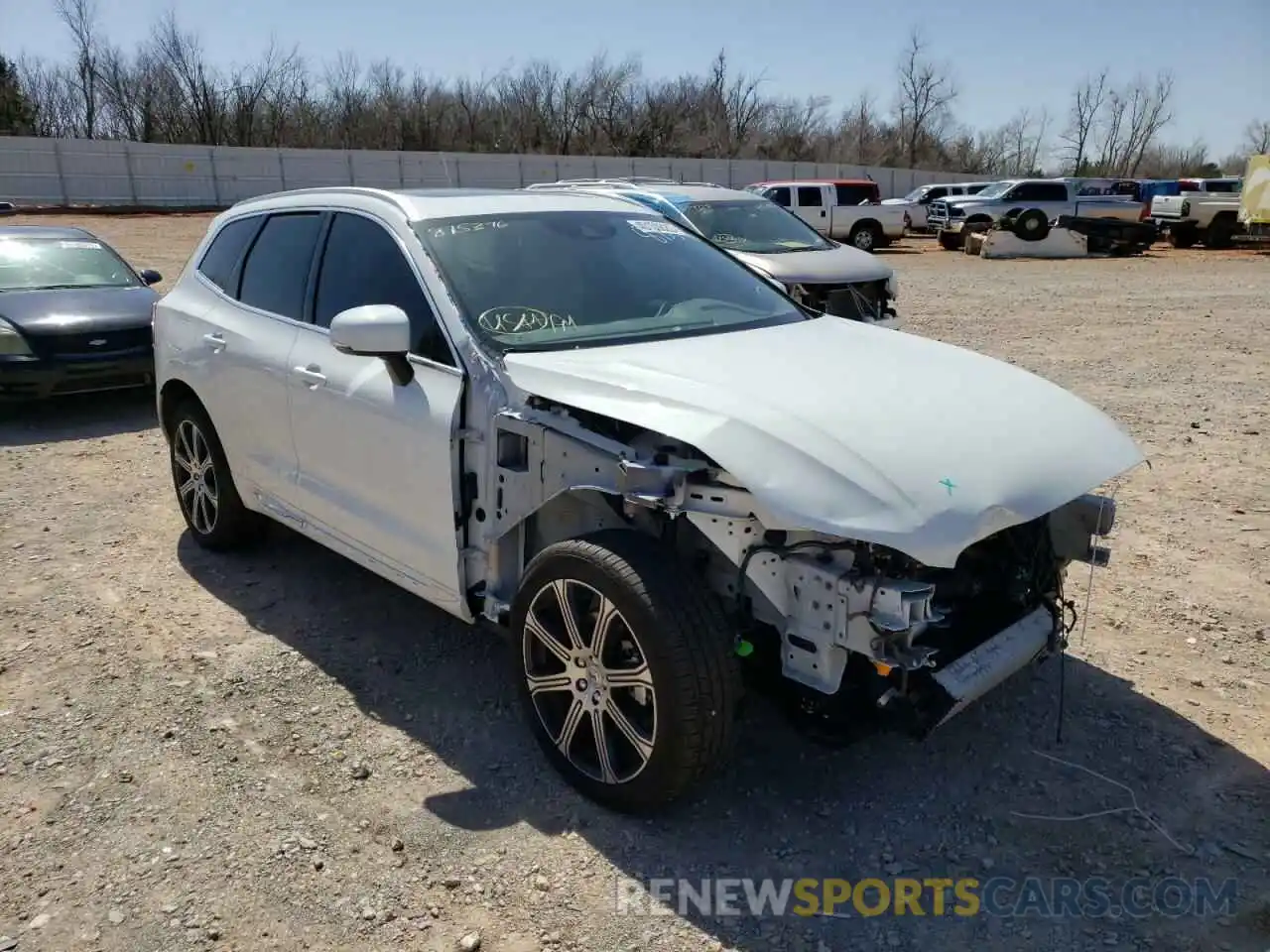 1 Photograph of a damaged car YV4102RL9M1875376 VOLVO XC60 2021