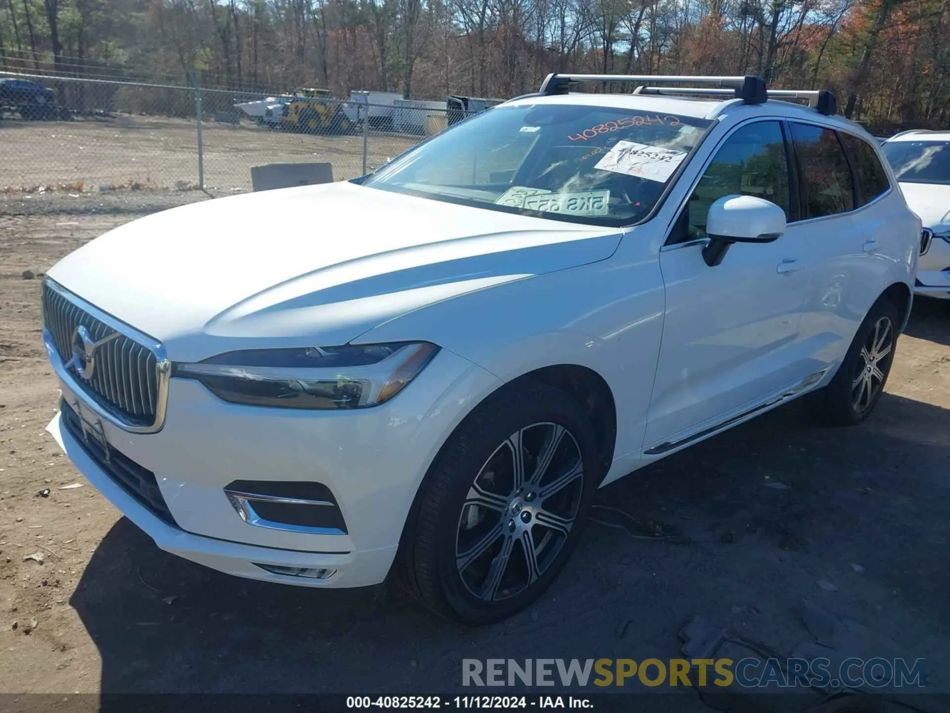 2 Photograph of a damaged car YV4102RLXM1882028 VOLVO XC60 2021