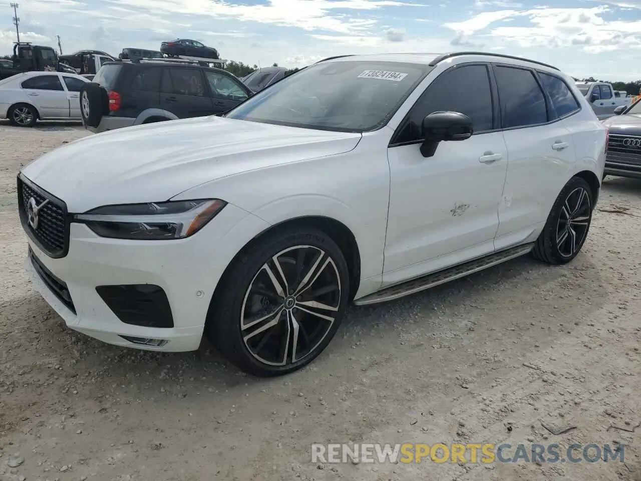 1 Photograph of a damaged car YV4102RM1M1881102 VOLVO XC60 2021