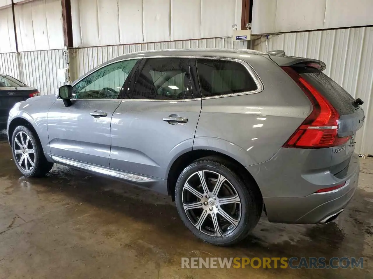 2 Photograph of a damaged car YV4A22RL1M1825047 VOLVO XC60 2021