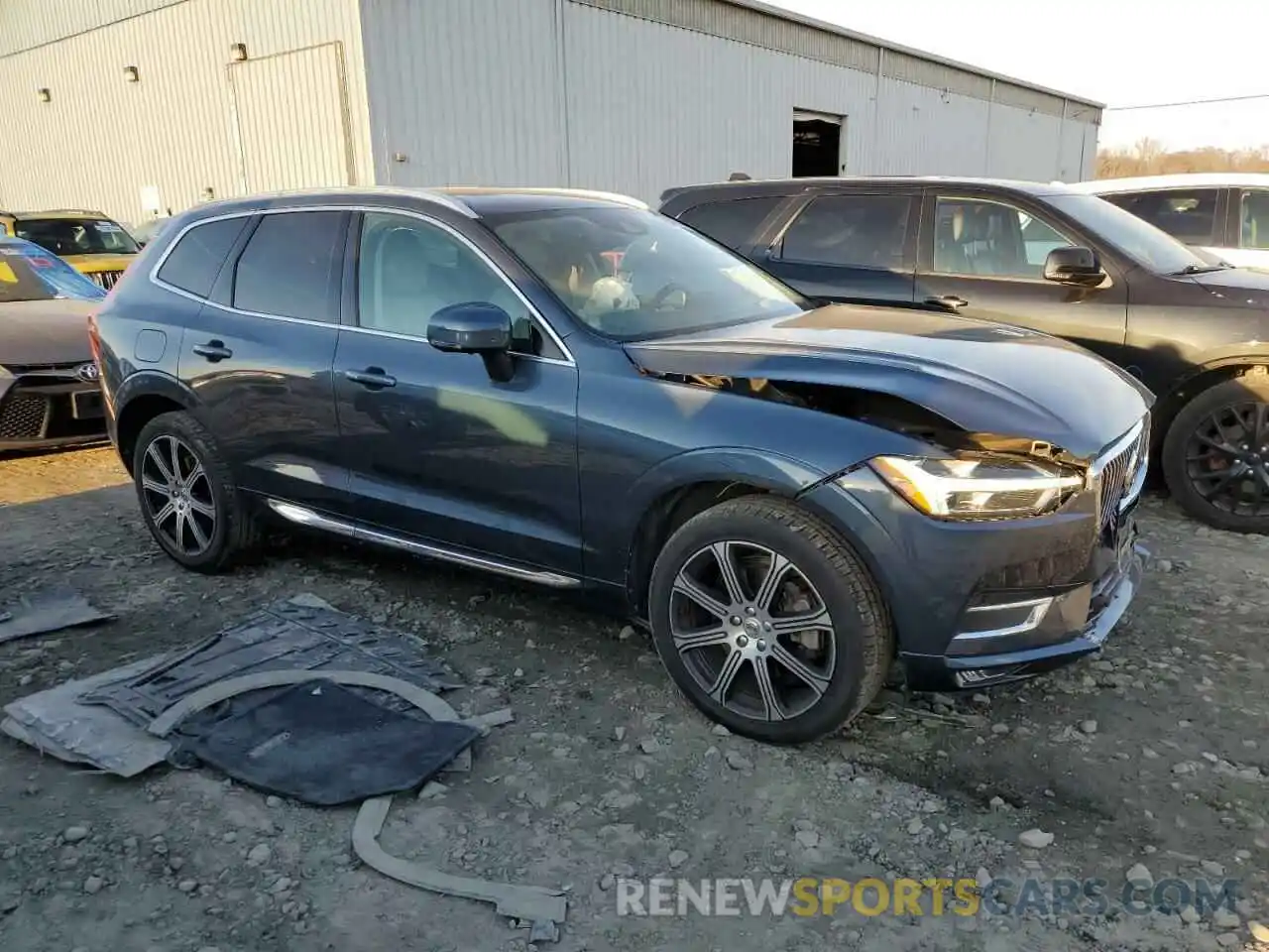 4 Photograph of a damaged car YV4A22RL3M1728206 VOLVO XC60 2021