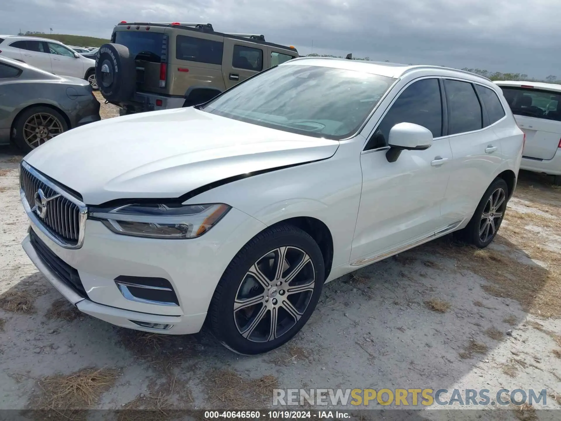 2 Photograph of a damaged car YV4A22RLXM1732382 VOLVO XC60 2021