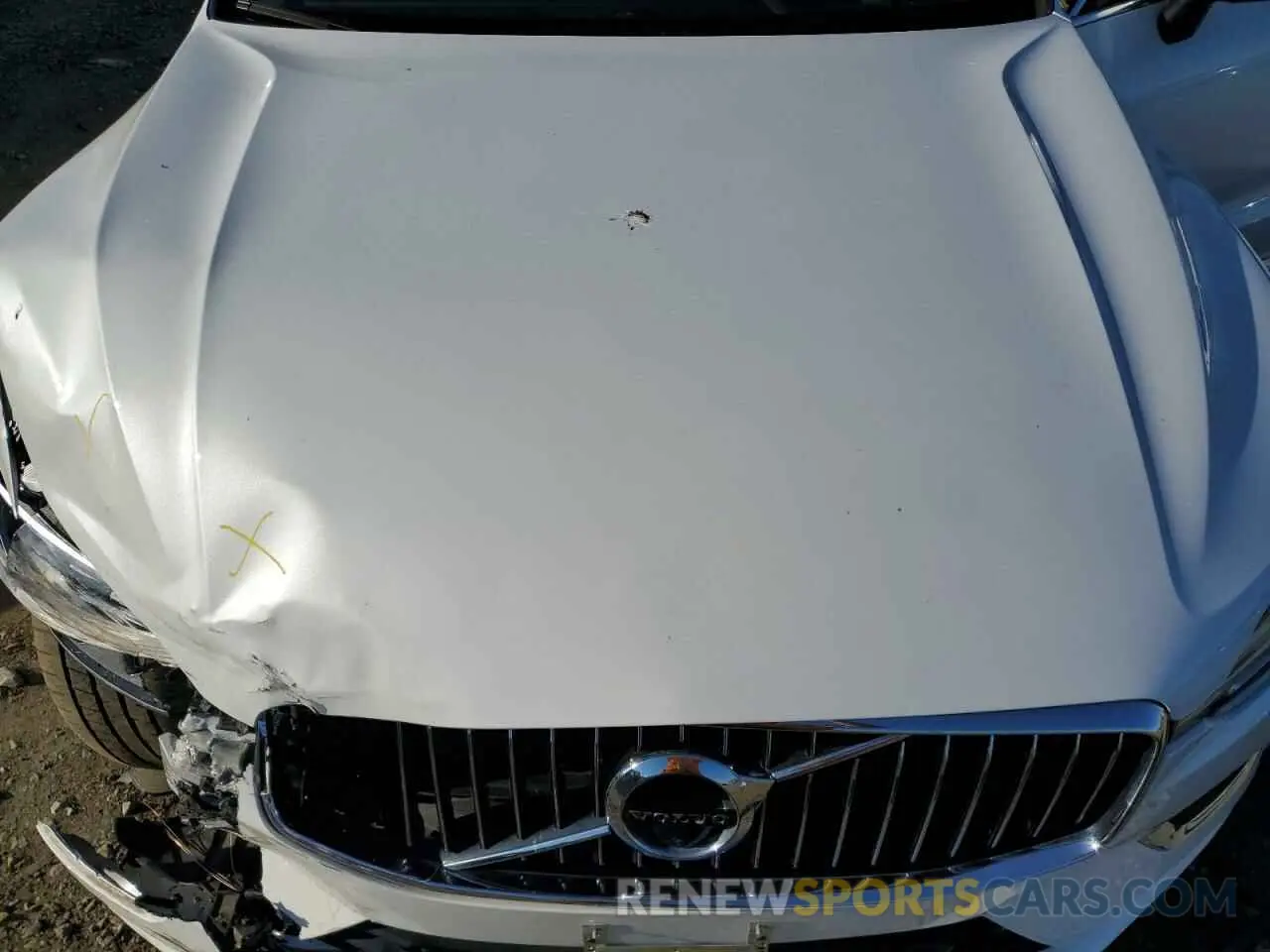 12 Photograph of a damaged car YV4A22RLXM1739929 VOLVO XC60 2021