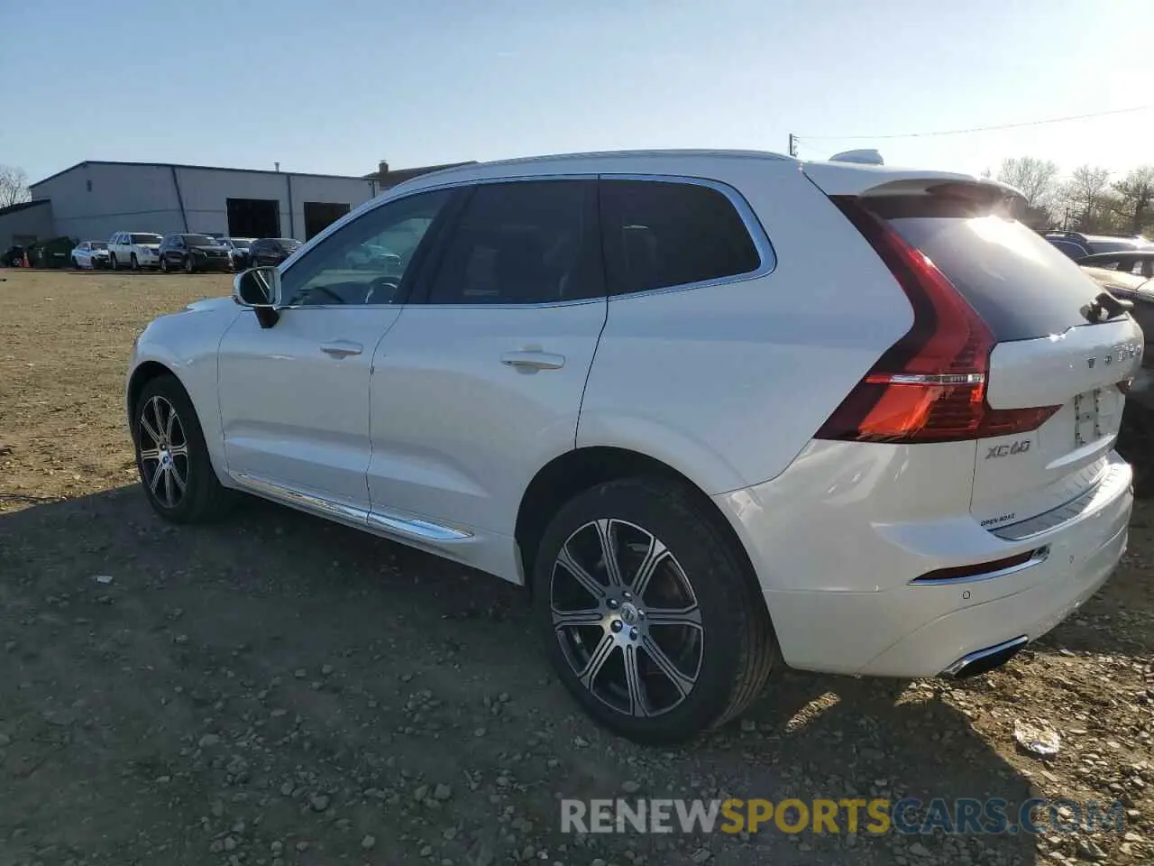 2 Photograph of a damaged car YV4A22RLXM1739929 VOLVO XC60 2021