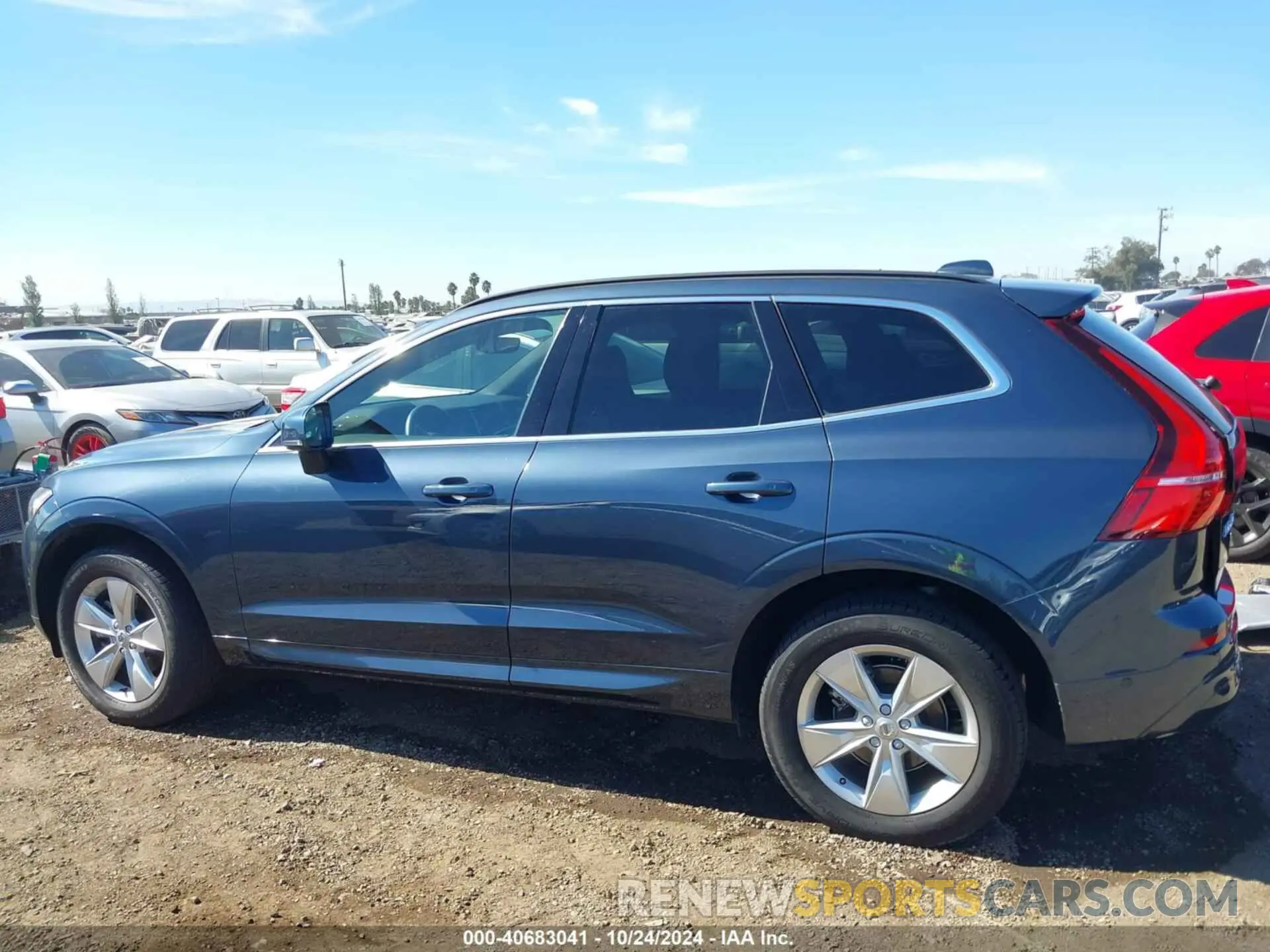 15 Photograph of a damaged car YV4L12DK8N1034249 VOLVO XC60 2022
