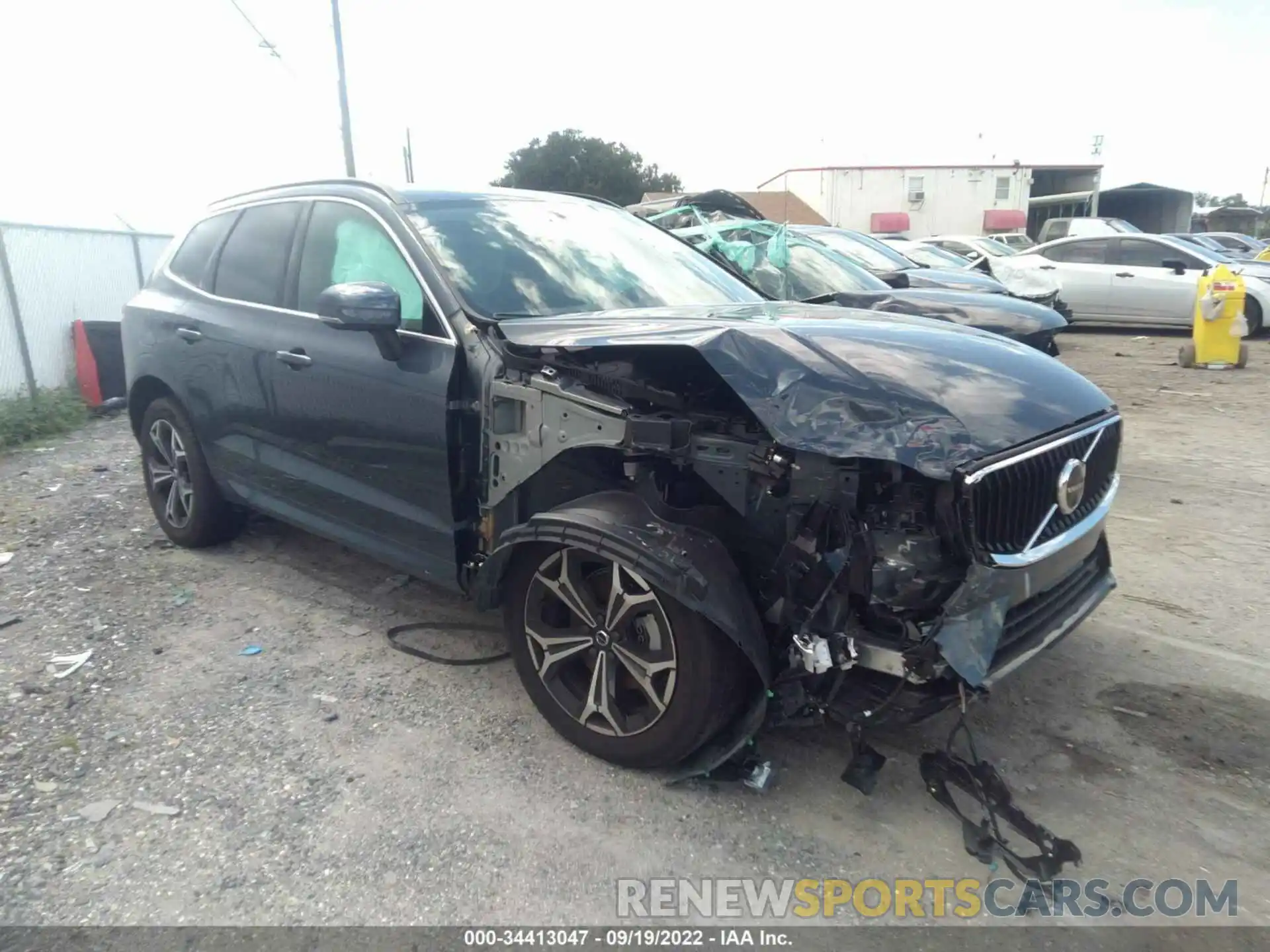 1 Photograph of a damaged car YV4L12DK8N1982165 VOLVO XC60 2022