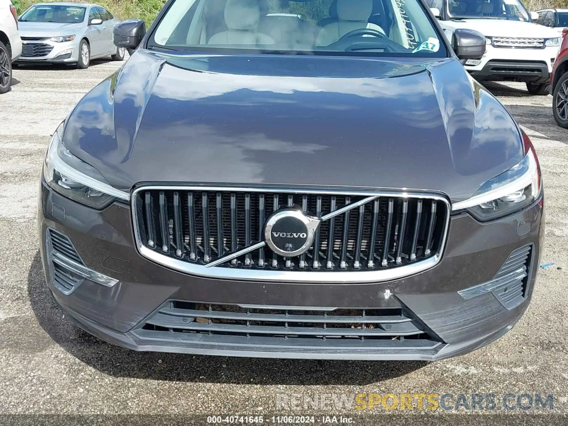 6 Photograph of a damaged car YV4L12DK9N1910083 VOLVO XC60 2022