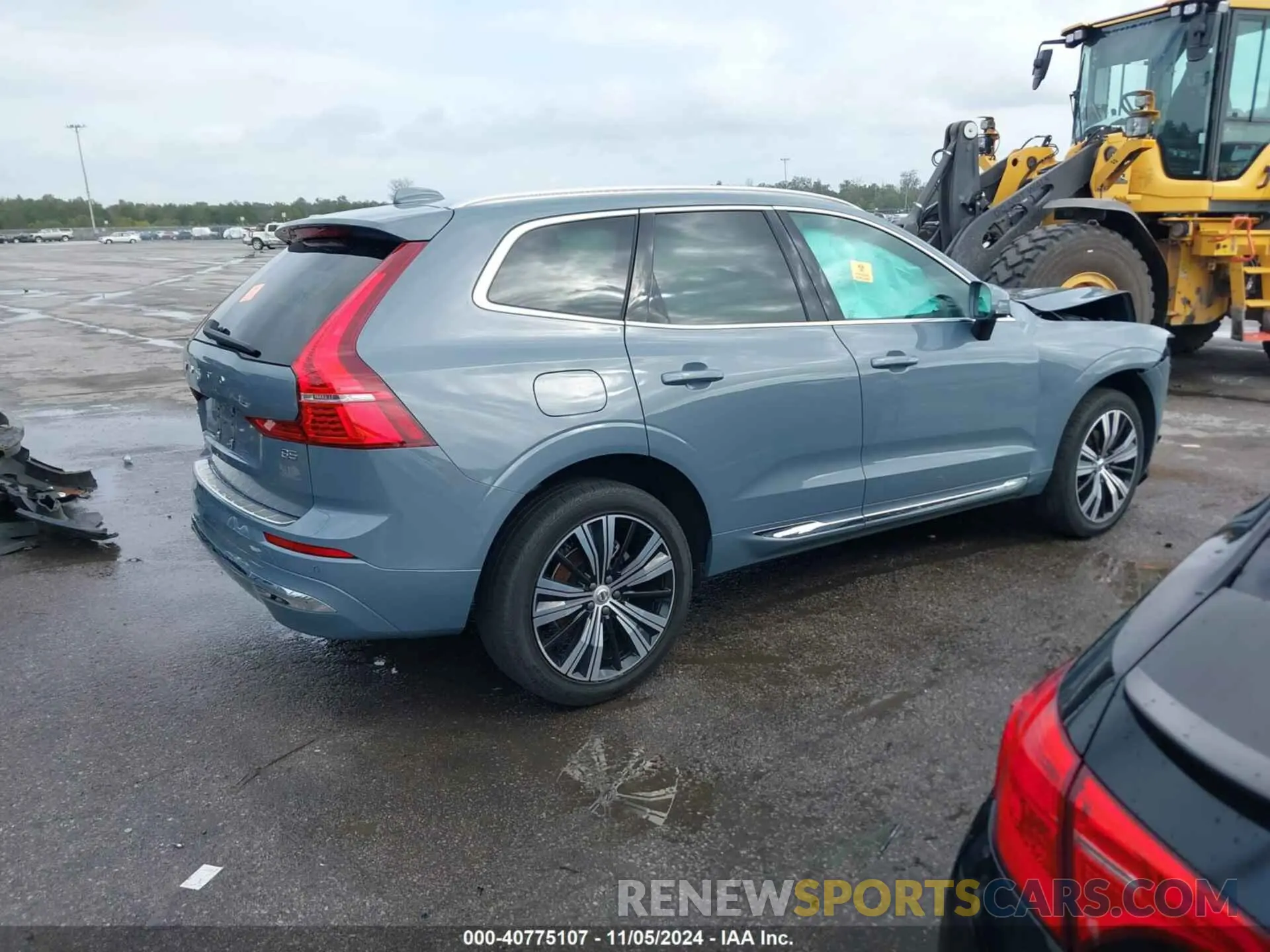 13 Photograph of a damaged car YV4L12DL2N1977715 VOLVO XC60 2022