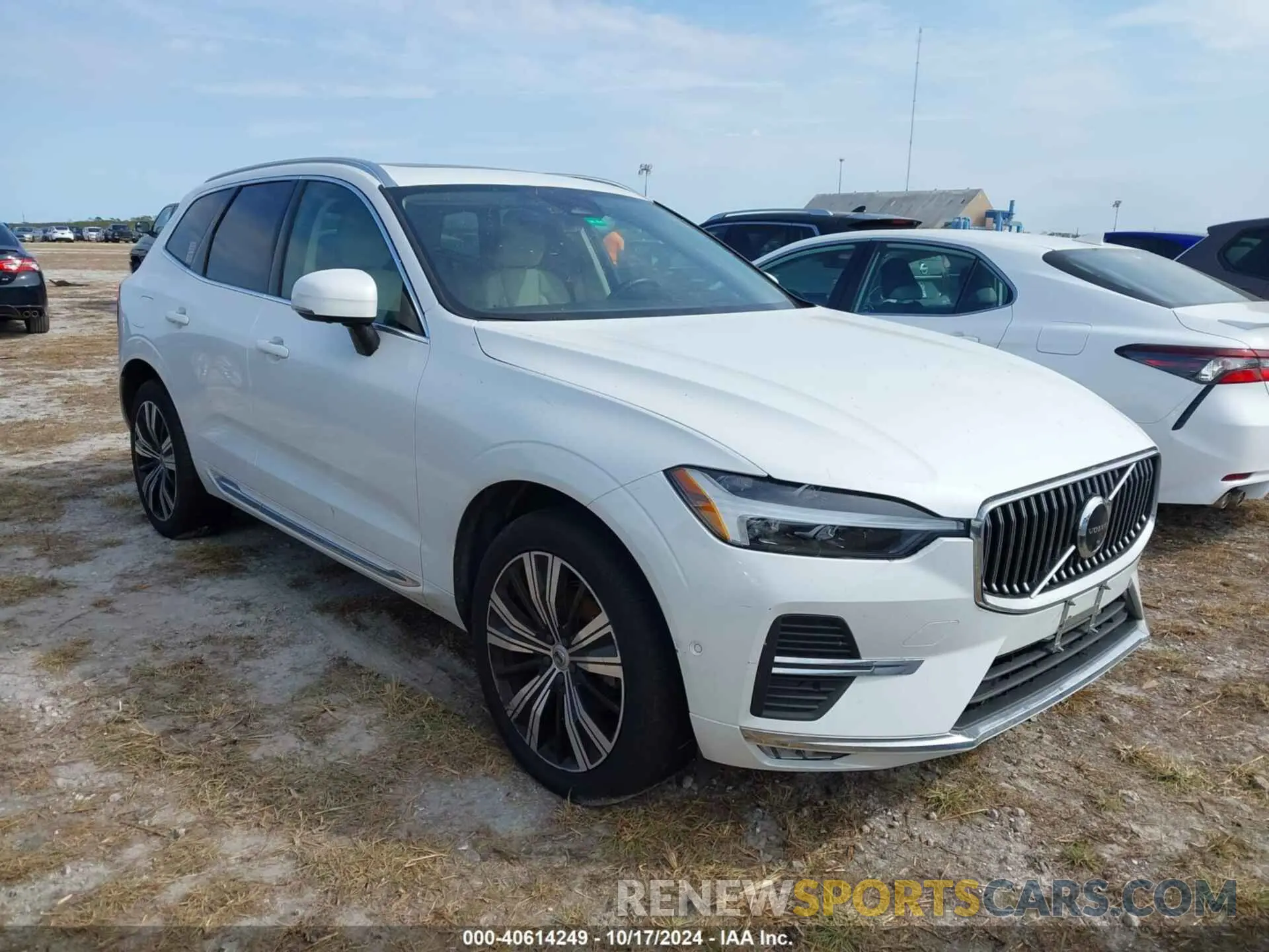 1 Photograph of a damaged car YV4L12DL7N1008766 VOLVO XC60 2022