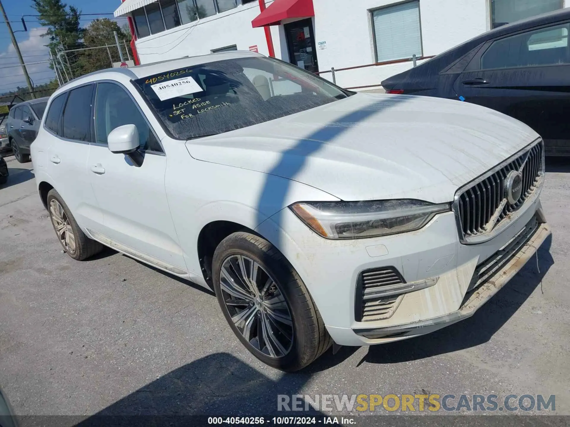 1 Photograph of a damaged car YV4L12DL8N1950695 VOLVO XC60 2022