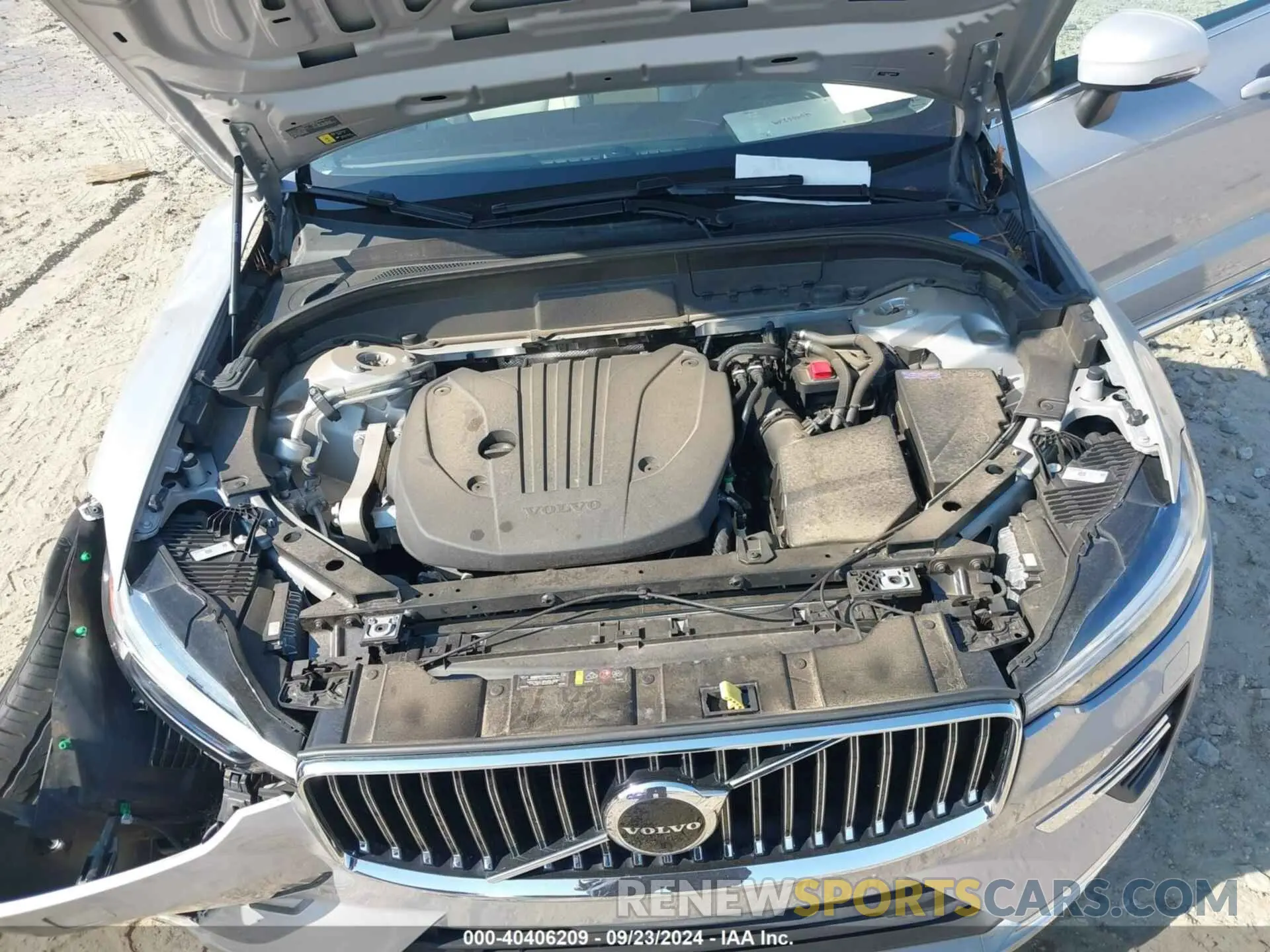 10 Photograph of a damaged car YV4L12DL9N1039744 VOLVO XC60 2022