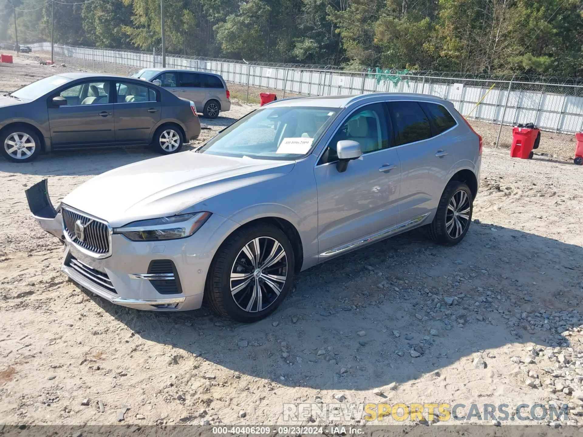 2 Photograph of a damaged car YV4L12DL9N1039744 VOLVO XC60 2022