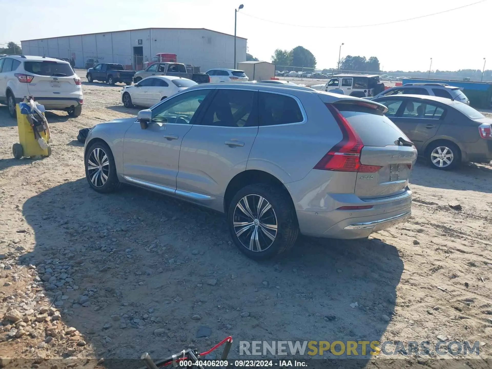 3 Photograph of a damaged car YV4L12DL9N1039744 VOLVO XC60 2022