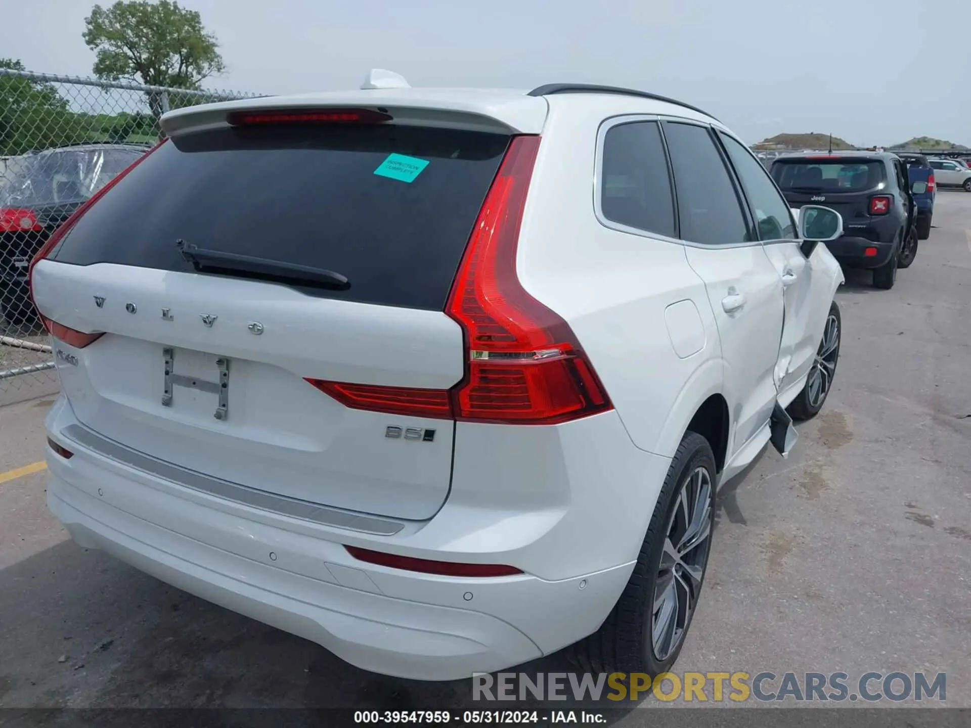 4 Photograph of a damaged car YV4L12RK2N1920804 VOLVO XC60 2022