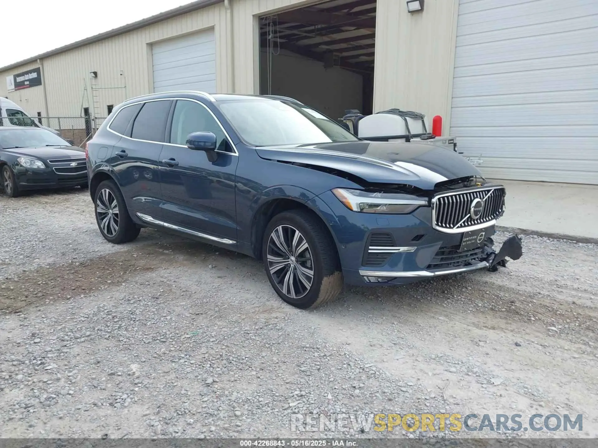 1 Photograph of a damaged car YV4L12RL0N1087044 VOLVO XC60 2022