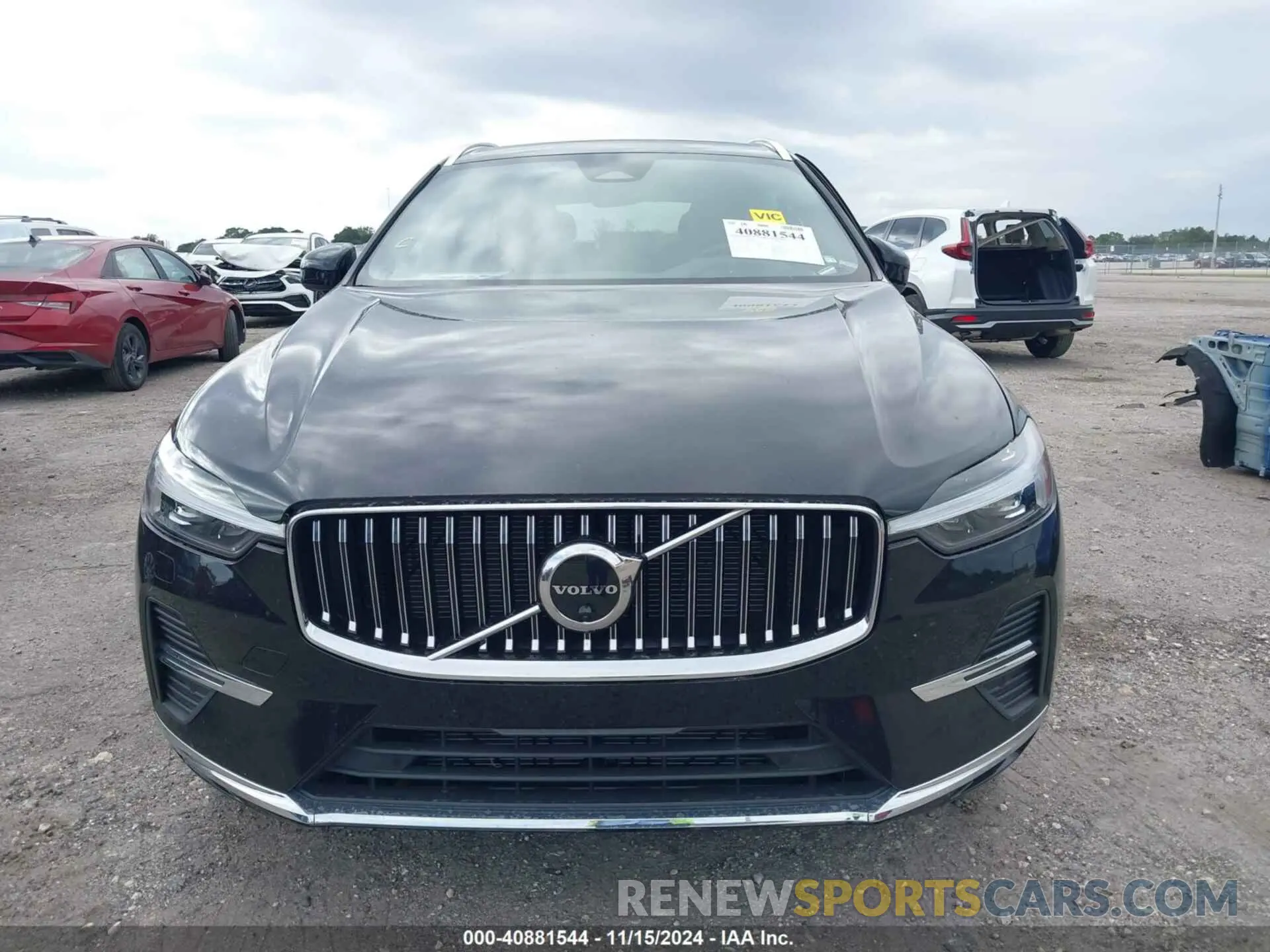 12 Photograph of a damaged car YV4L12DN9P1194699 VOLVO XC60 2023