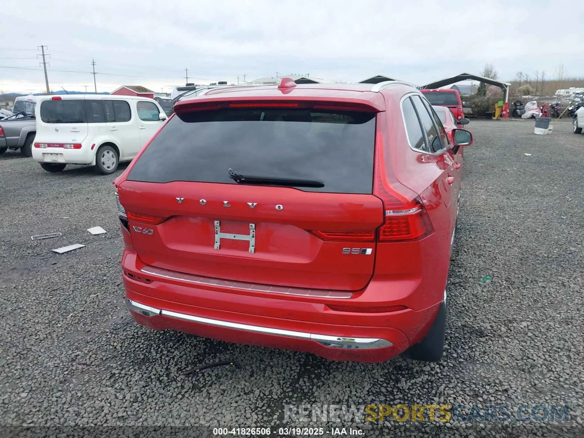 16 Photograph of a damaged car YV4L12RA7P1383373 VOLVO XC60 2023