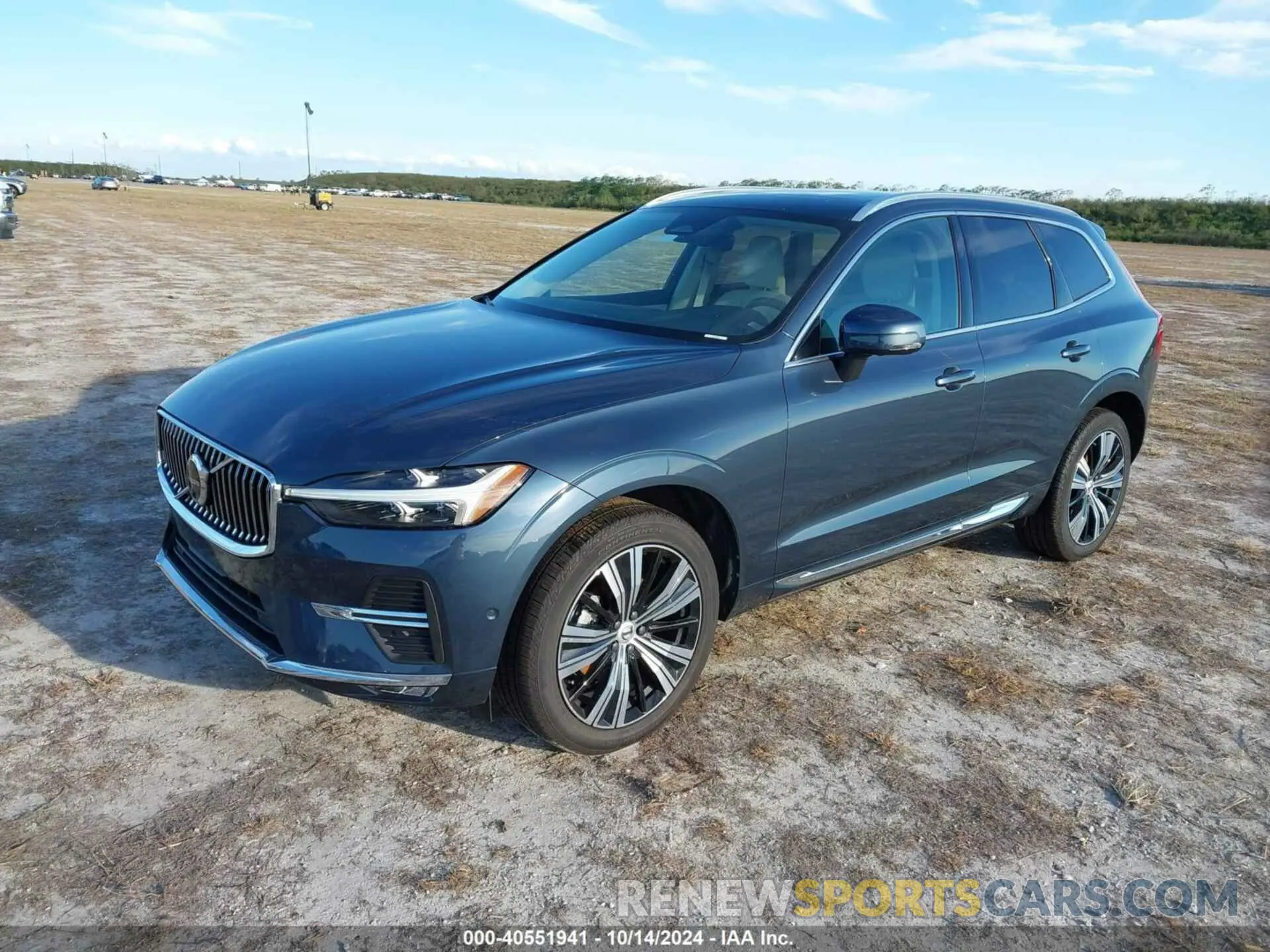 2 Photograph of a damaged car YV4L12REXP1331528 VOLVO XC60 2023