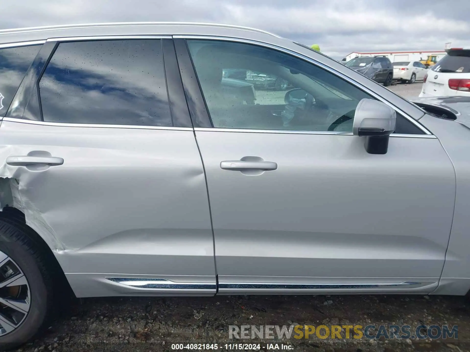 13 Photograph of a damaged car YV4L12RN7P1193155 VOLVO XC60 2023