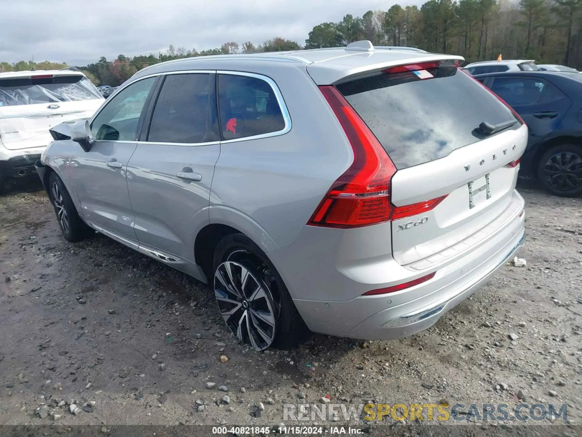 3 Photograph of a damaged car YV4L12RN7P1193155 VOLVO XC60 2023