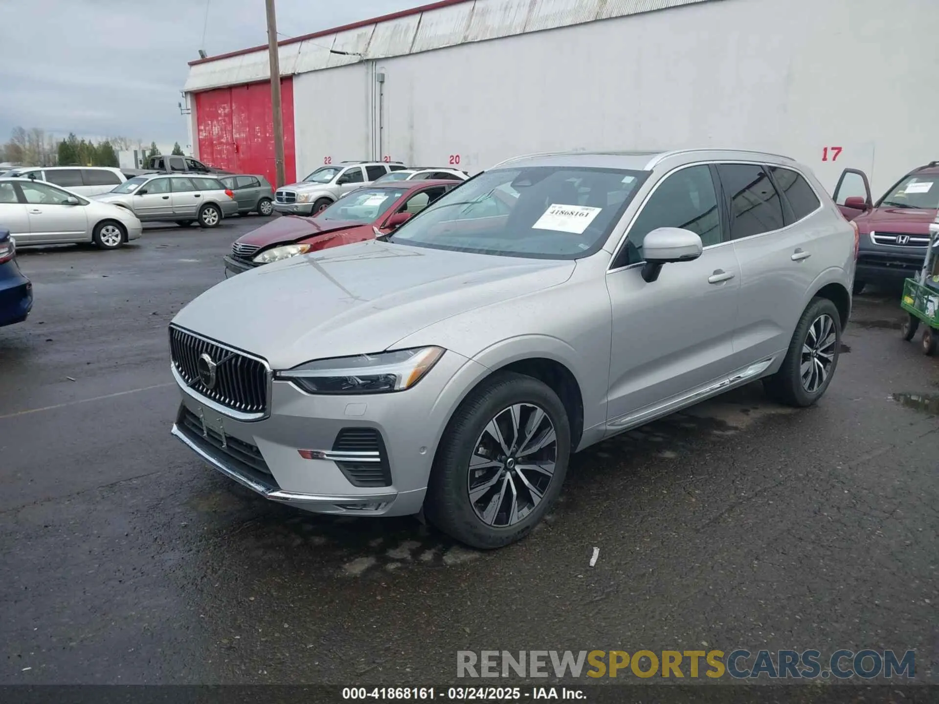 2 Photograph of a damaged car YV4L12RN9P1375763 VOLVO XC60 2023