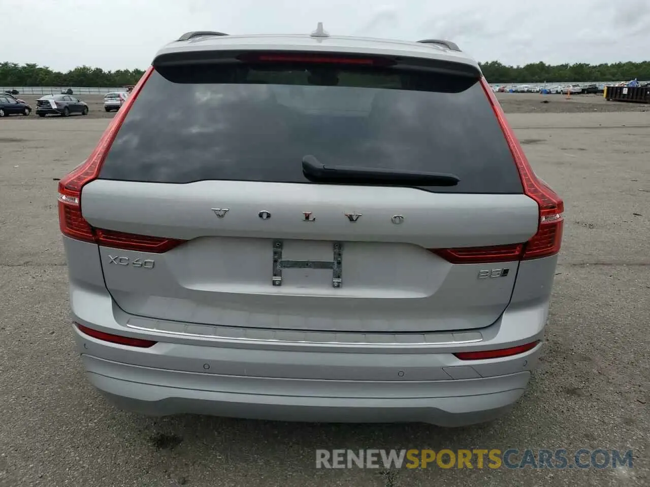 6 Photograph of a damaged car YV4L12RV4P1332920 VOLVO XC60 2023
