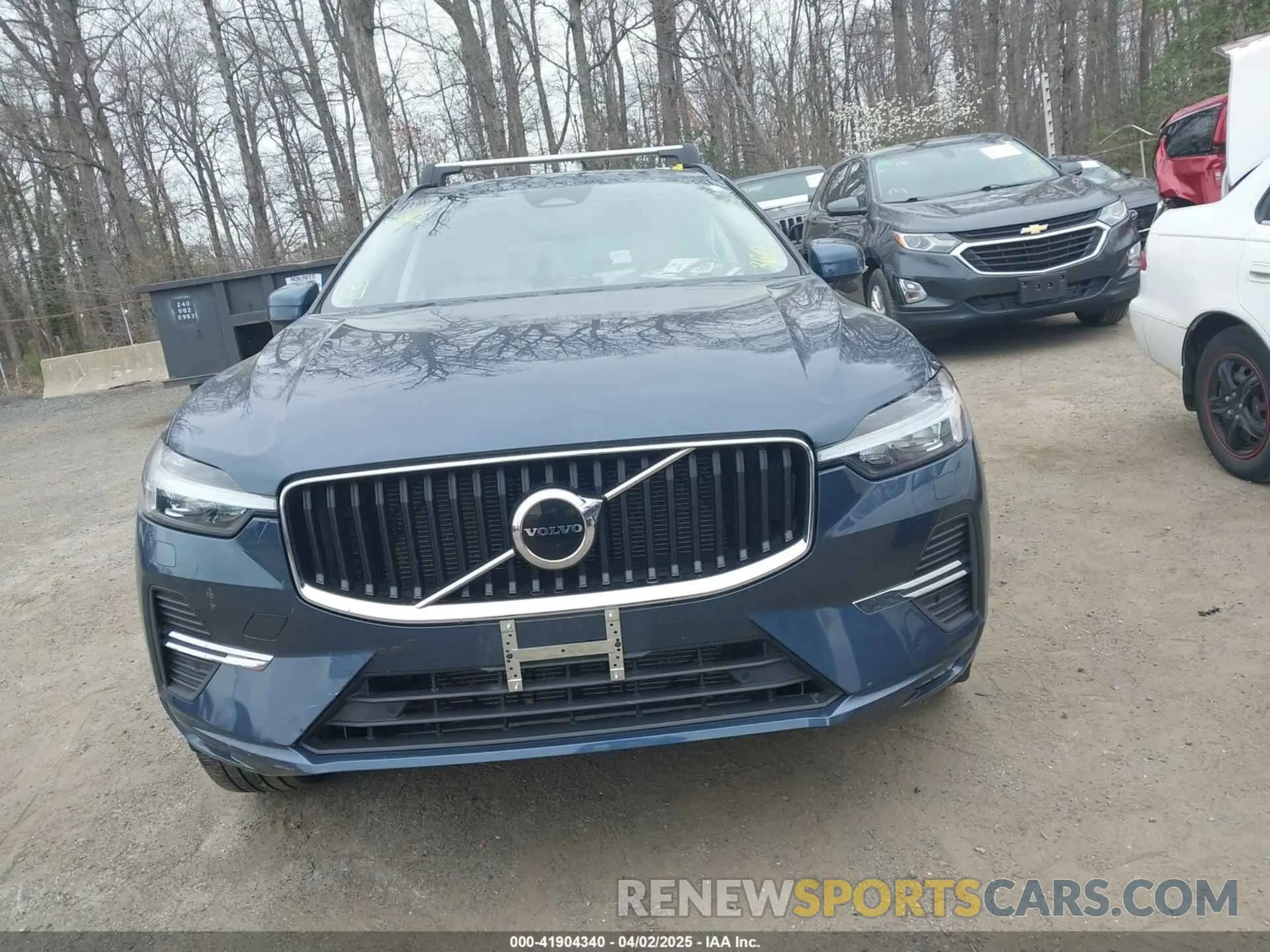 12 Photograph of a damaged car YV4L12RV7P1244833 VOLVO XC60 2023
