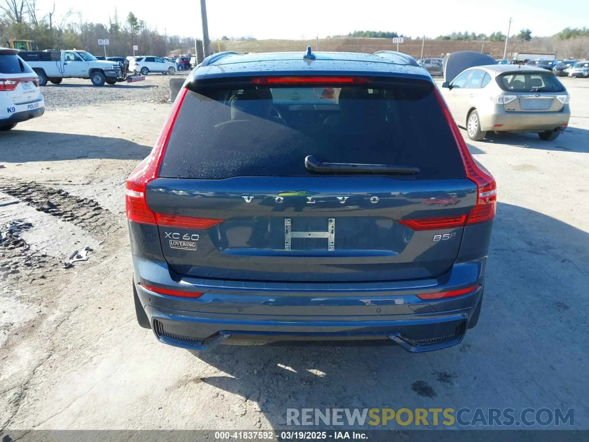 16 Photograph of a damaged car YV4L12RW2P1253156 VOLVO XC60 2023