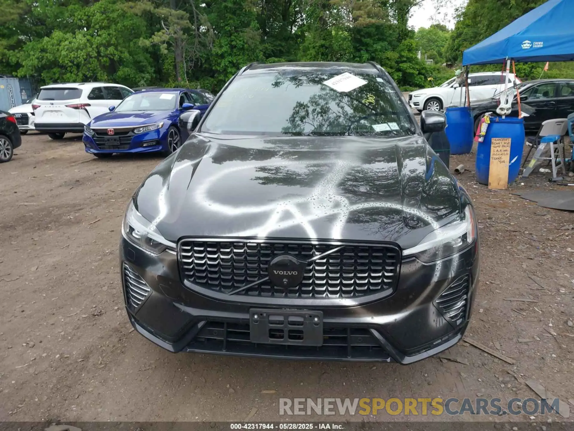 6 Photograph of a damaged car YV4L12RJ6R1871815 VOLVO XC60 2024