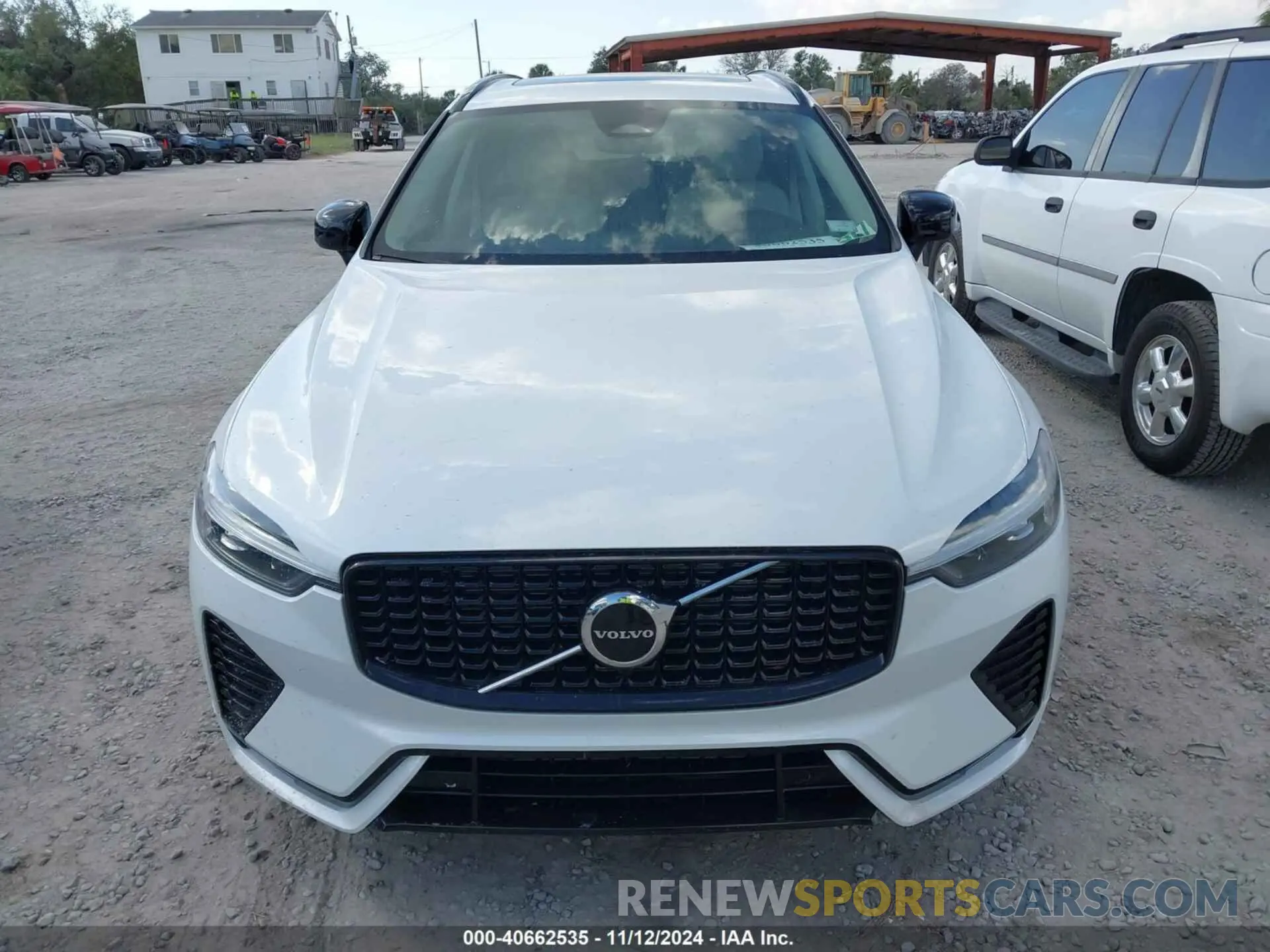 6 Photograph of a damaged car YV4L12RK2R1820711 VOLVO XC60 2024