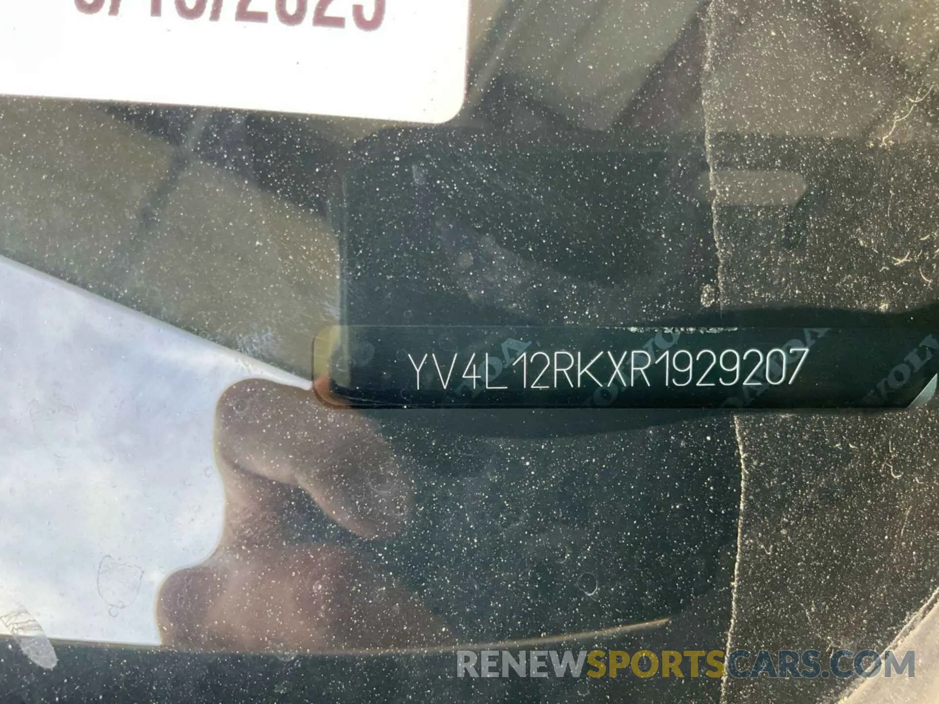 19 Photograph of a damaged car YV4L12RKXR1929207 VOLVO XC60 2024