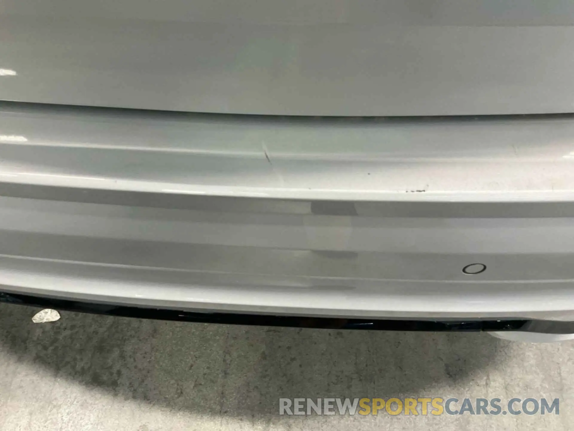 9 Photograph of a damaged car YV4L12RKXR1929207 VOLVO XC60 2024