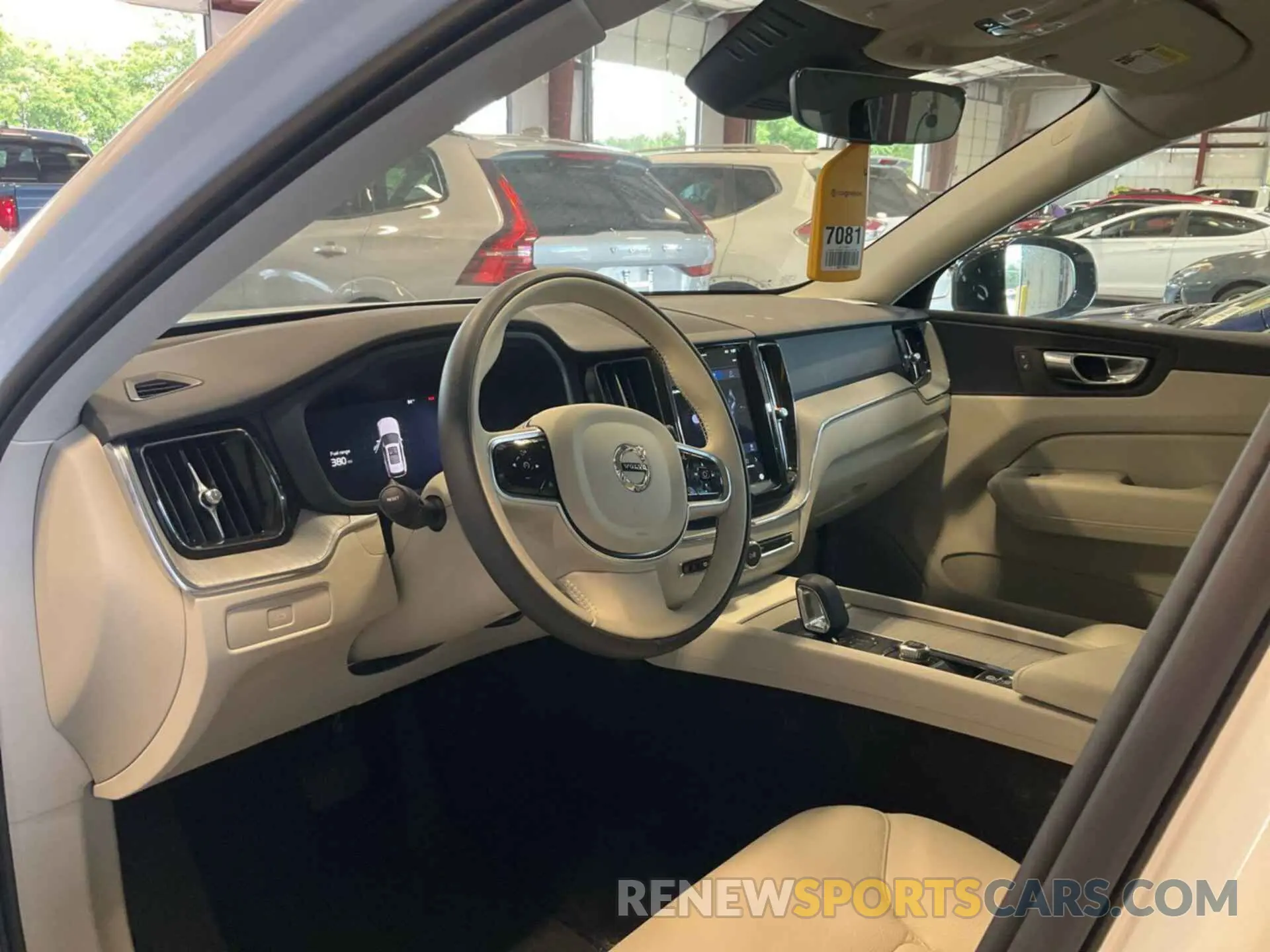 11 Photograph of a damaged car YV4L12RL7R1930548 VOLVO XC60 2024