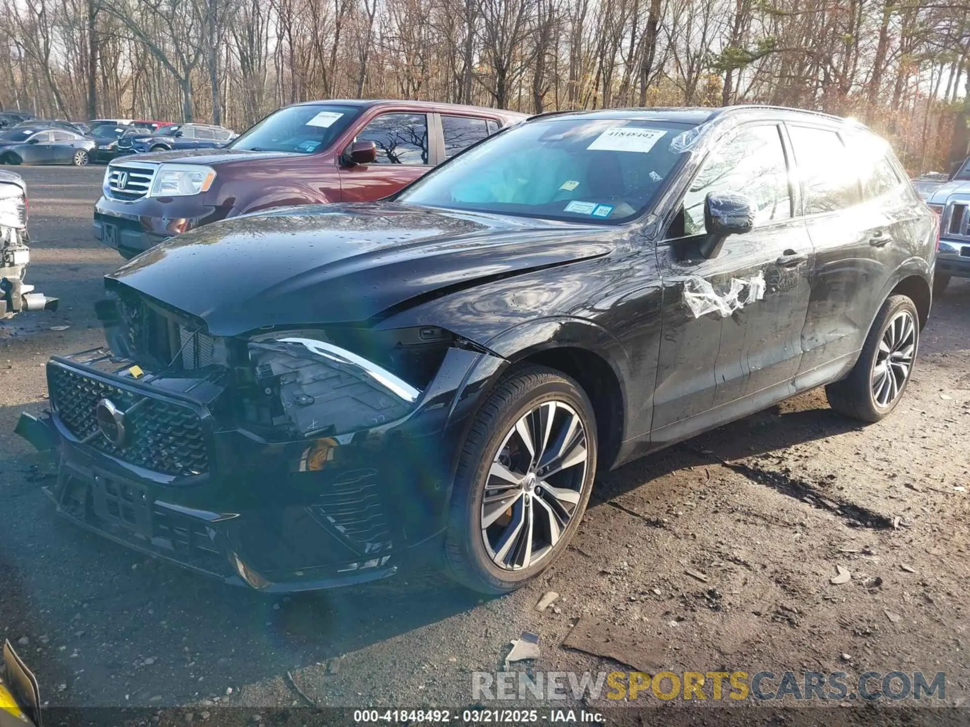 2 Photograph of a damaged car YV4M12RC0S1017821 VOLVO XC60 2025