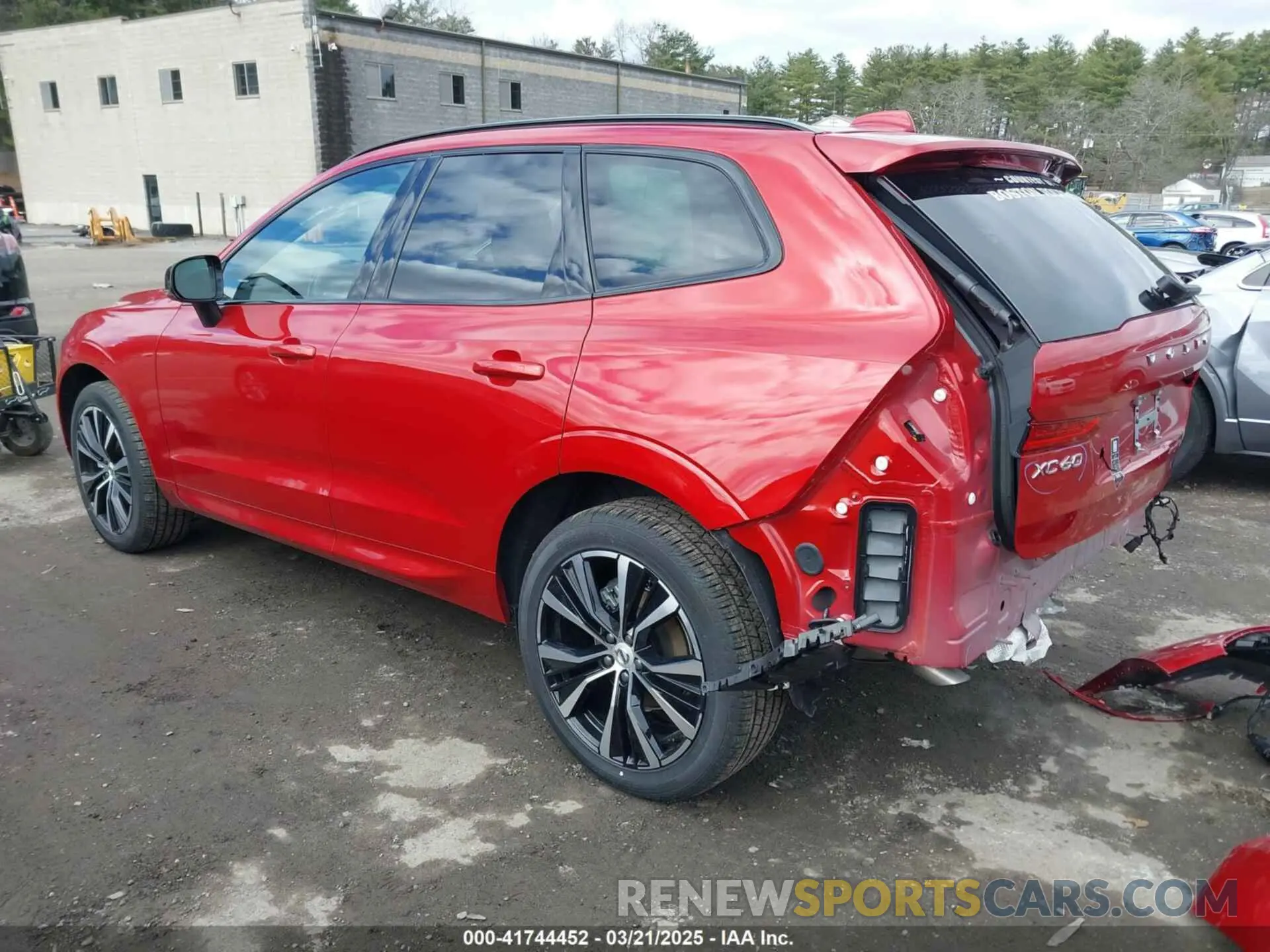 15 Photograph of a damaged car YV4M12RCXS1016126 VOLVO XC60 2025
