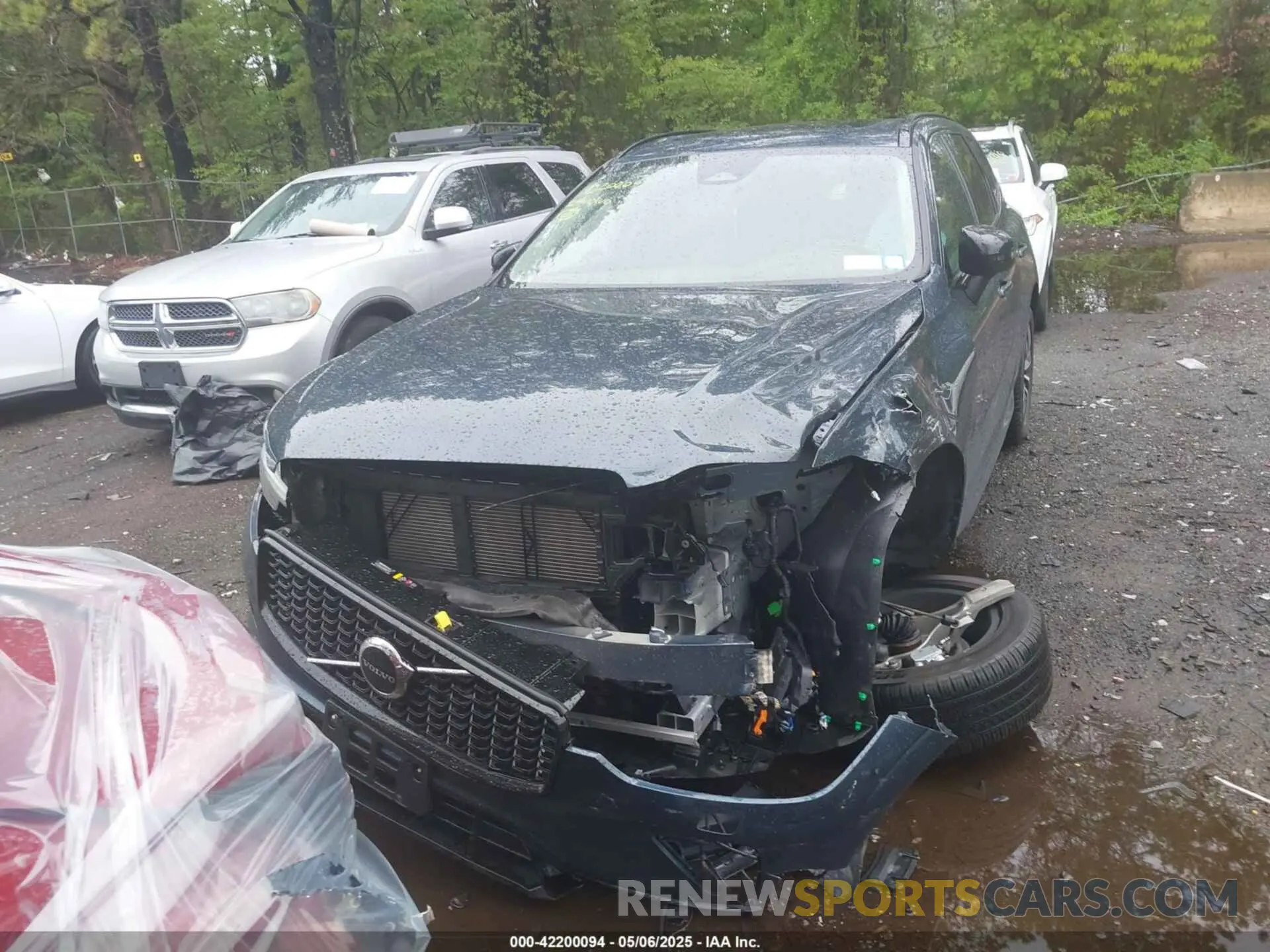 12 Photograph of a damaged car YV4M12RJ5S1019238 VOLVO XC60 2025