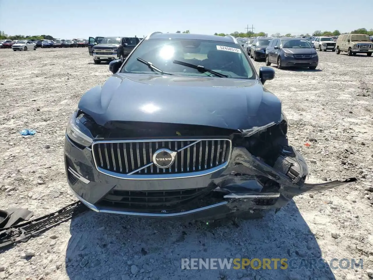 5 Photograph of a damaged car YV4L12DL4N1025234 VOLVO XC60 B5 IN 2022