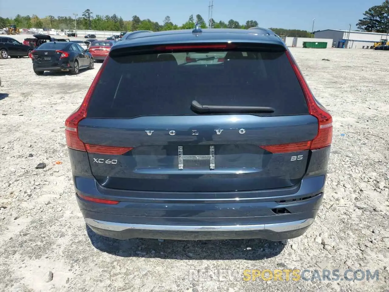 6 Photograph of a damaged car YV4L12DL4N1025234 VOLVO XC60 B5 IN 2022