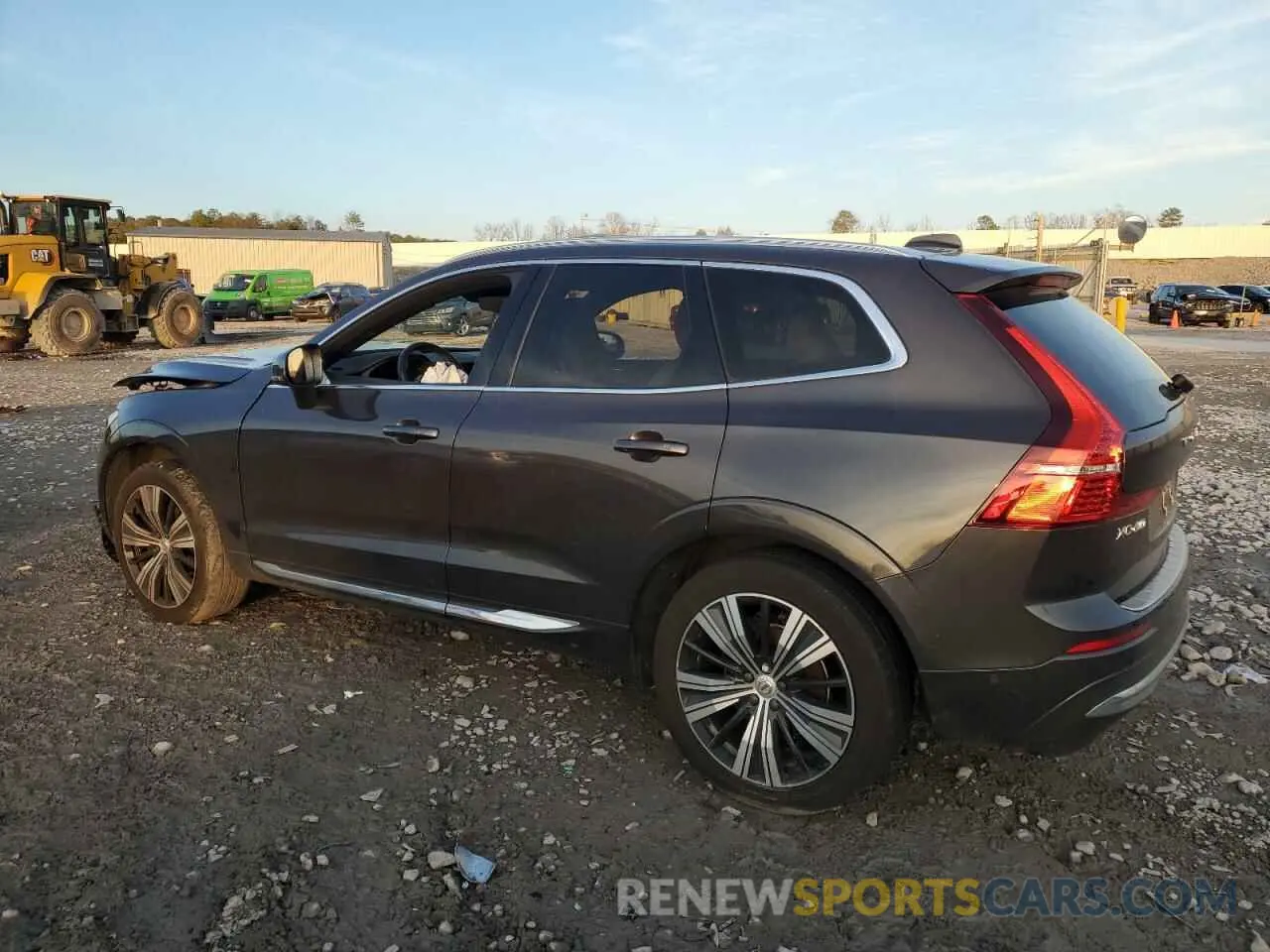 2 Photograph of a damaged car YV4L12DL5N1911238 VOLVO XC60 B5 IN 2022