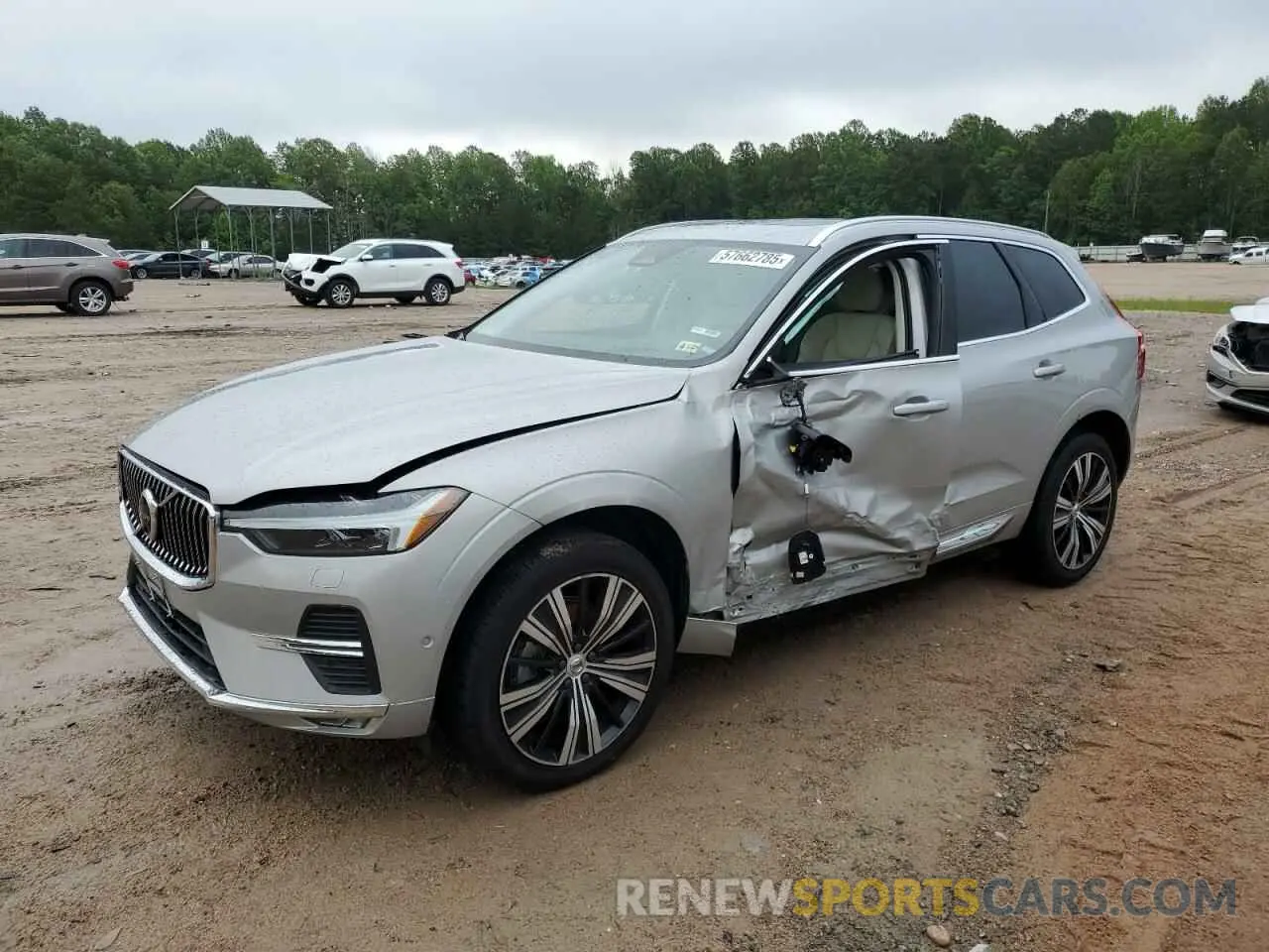 1 Photograph of a damaged car YV4L12DL7N1987415 VOLVO XC60 B5 IN 2022