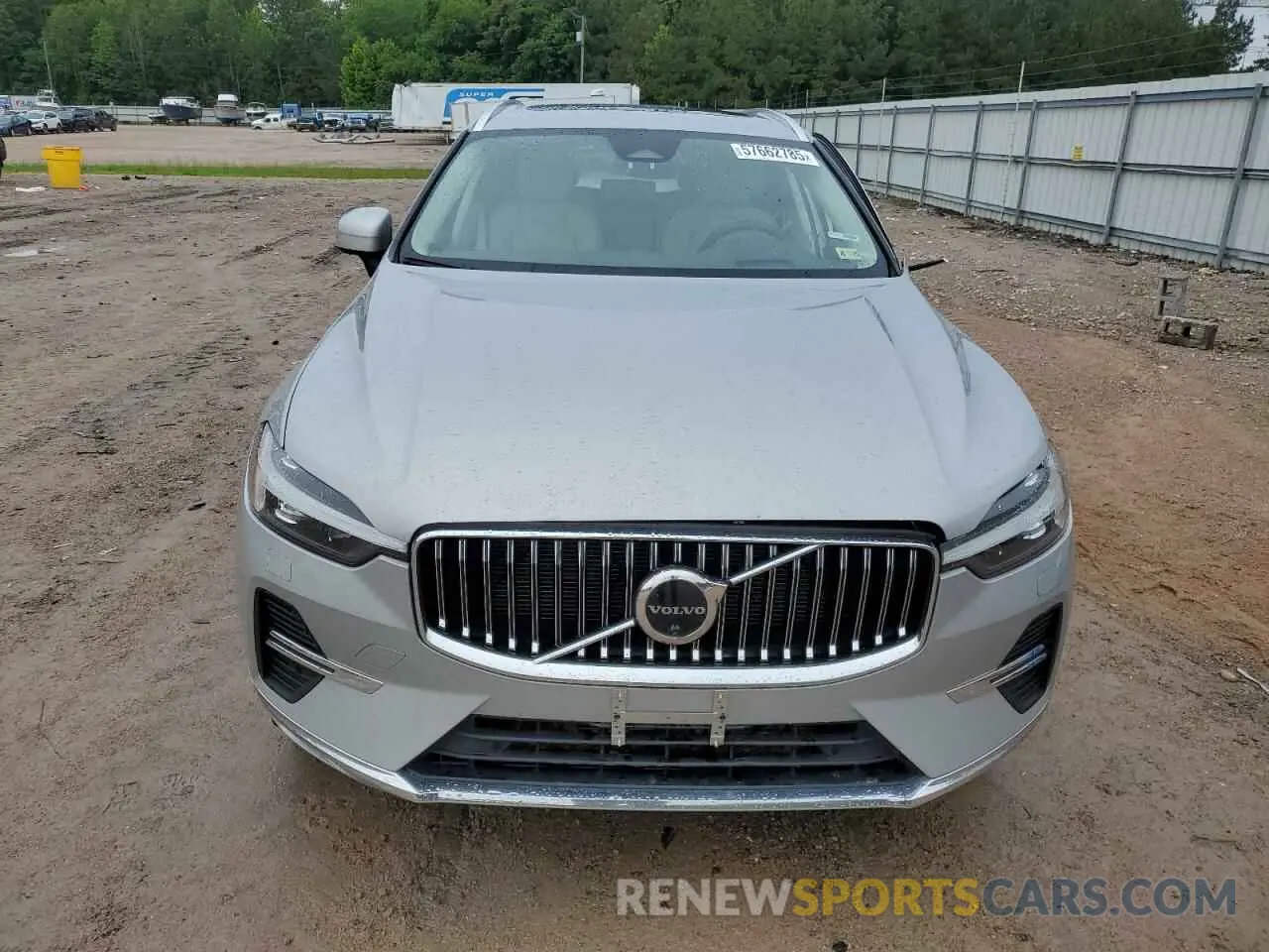 5 Photograph of a damaged car YV4L12DL7N1987415 VOLVO XC60 B5 IN 2022