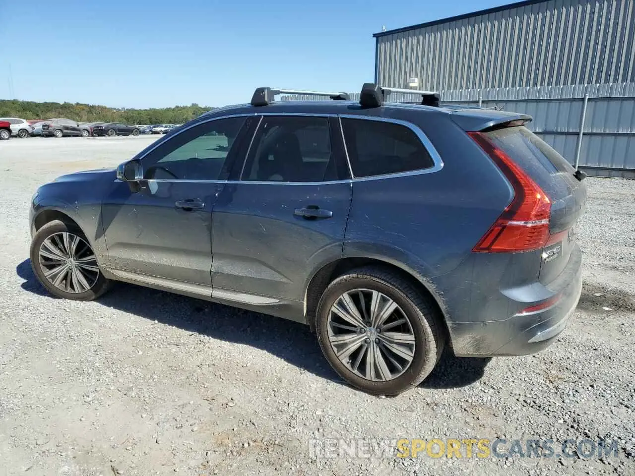 2 Photograph of a damaged car YV4L12DL9N1996360 VOLVO XC60 B5 IN 2022