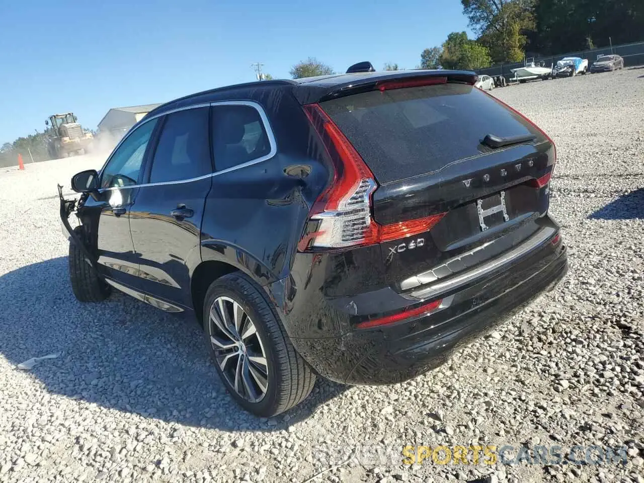 2 Photograph of a damaged car YV4L12DK6N1972931 VOLVO XC60 B5 MO 2022