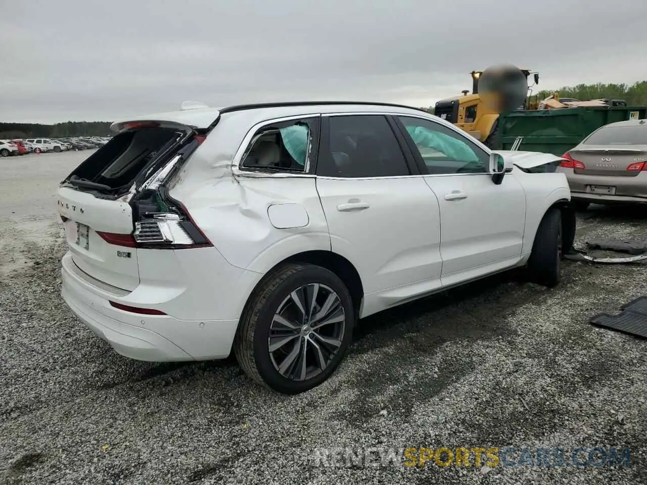 3 Photograph of a damaged car YV4L12RK3N1083867 VOLVO XC60 B5 MO 2022