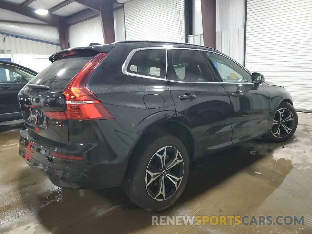 3 Photograph of a damaged car YV4L12RK4N1008756 VOLVO XC60 B5 MO 2022