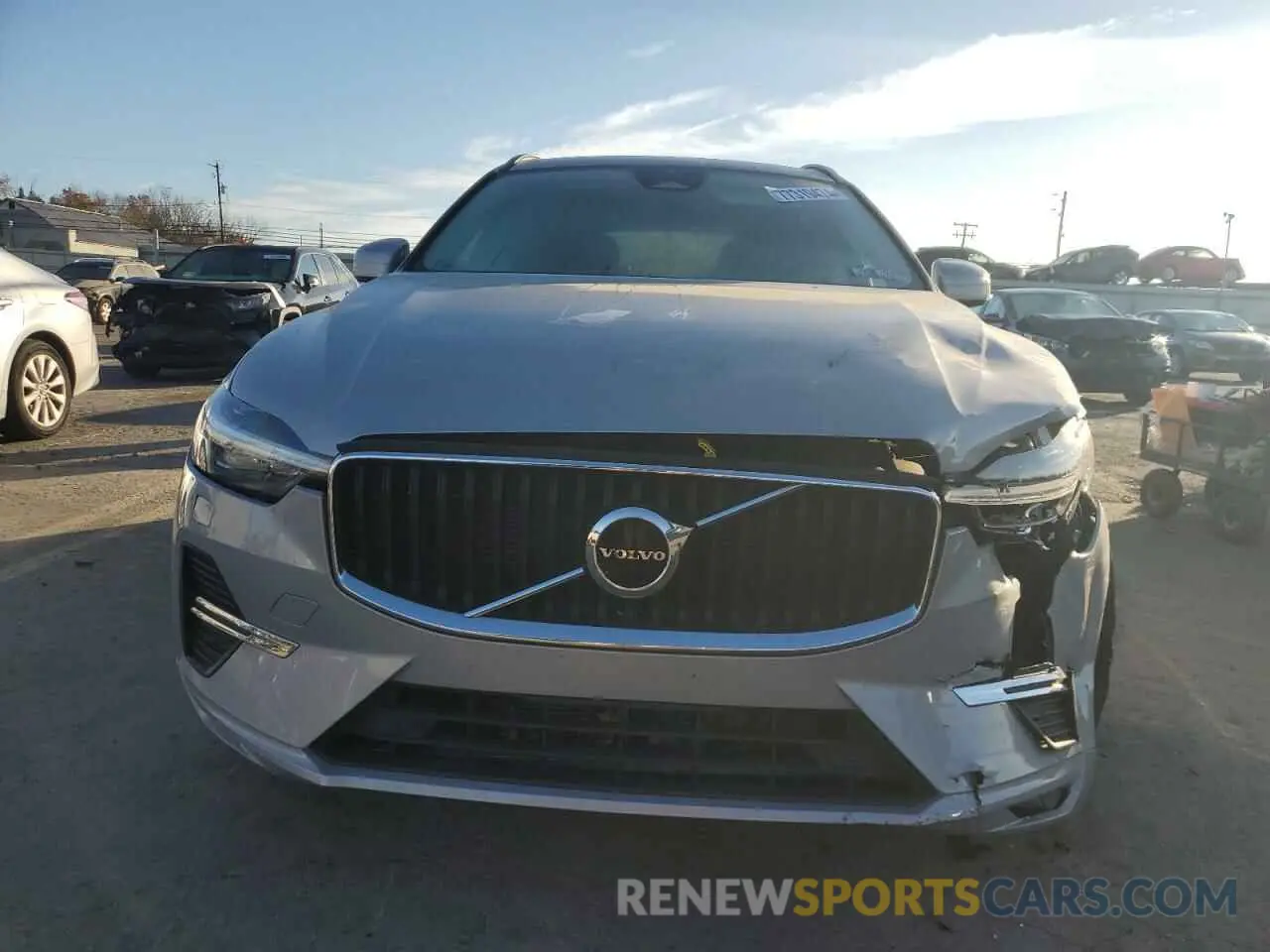 5 Photograph of a damaged car YV4L12RK8N1952737 VOLVO XC60 B5 MO 2022